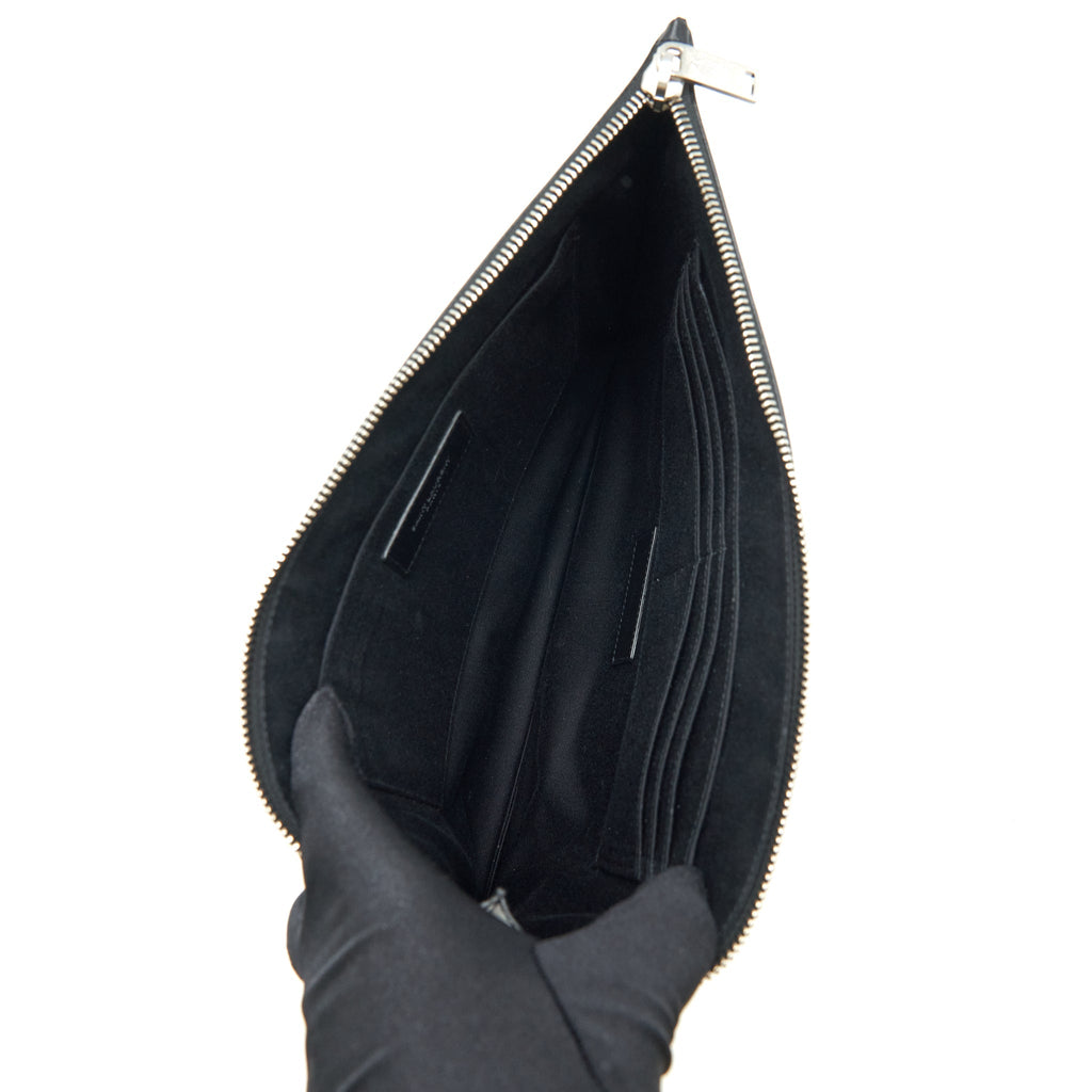 SAINT LAURENT IPAD HOLDER /CLUTCH CALFSKIN BLACK SHW