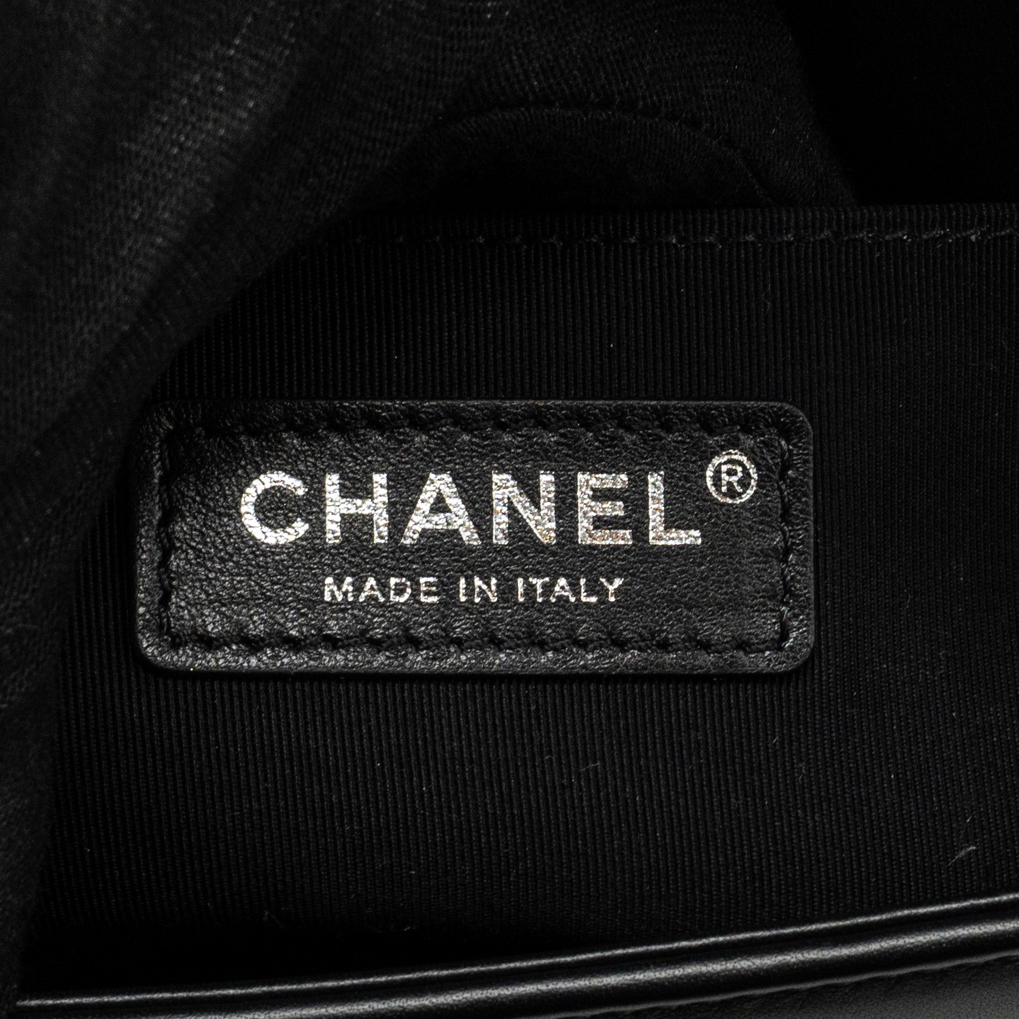 CHANEL SMALL BOY BAG CALFSKIN BLACK RUTHENIUM HARDWARE (MICROCHIP)