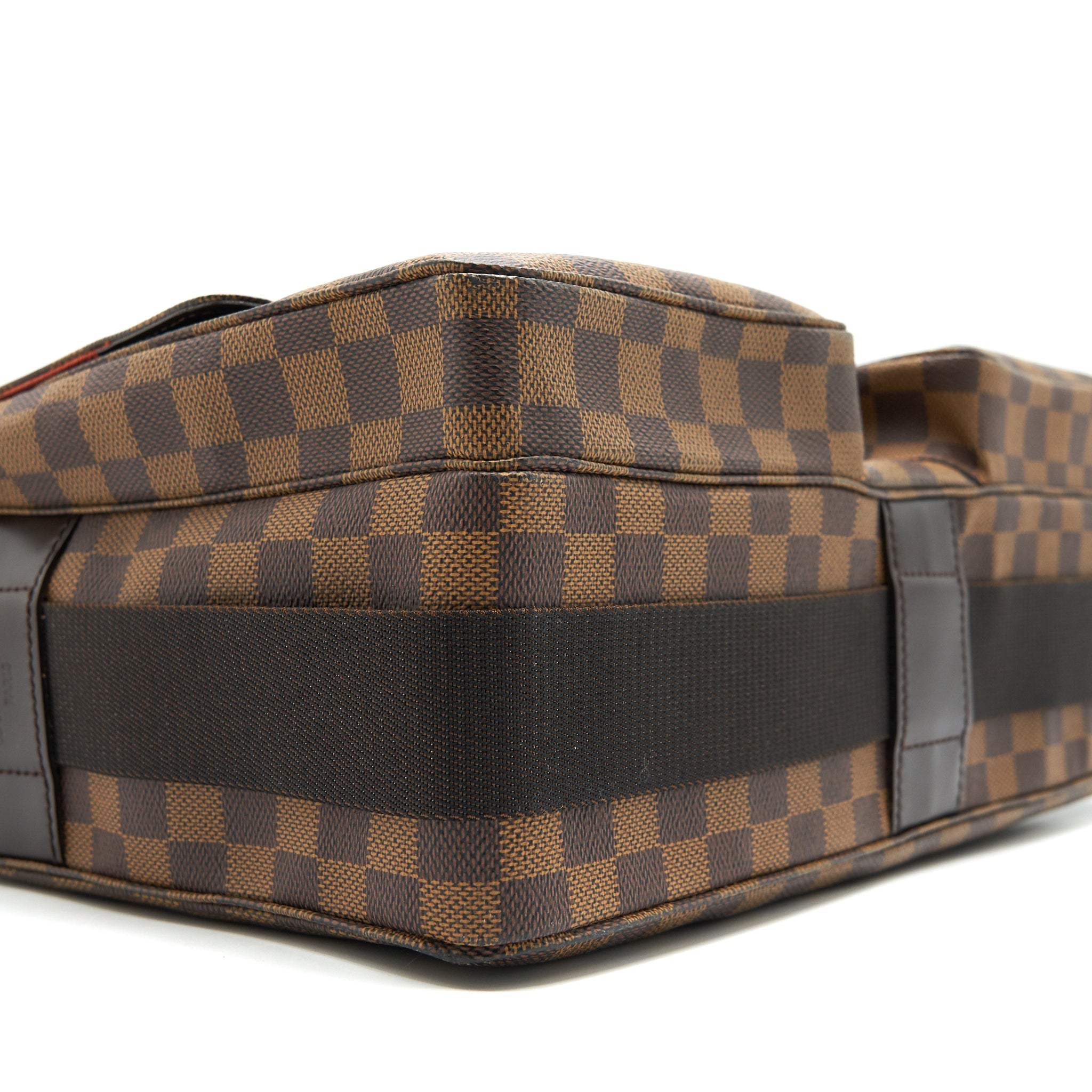 LOUIS VUITTON VINTAGE DAMIER EBENE MESSANGER BAG
