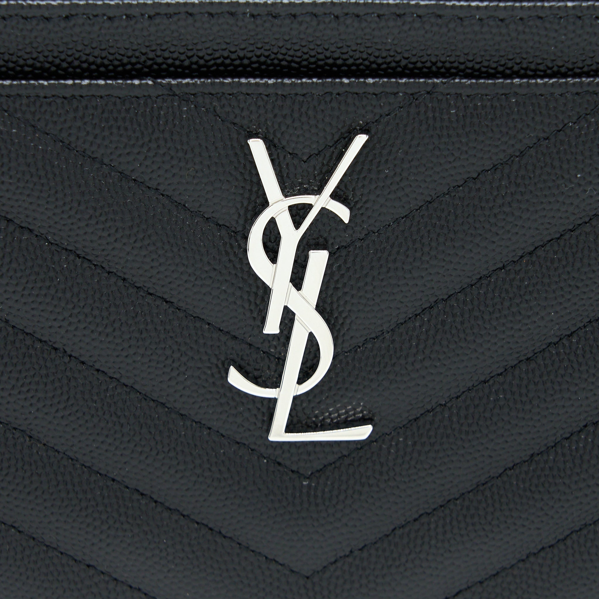 SAINT LAURENT CASSANDRA MATELASSE ZIPPED POUCH GRAINED CALFSKIN BLACK SHW