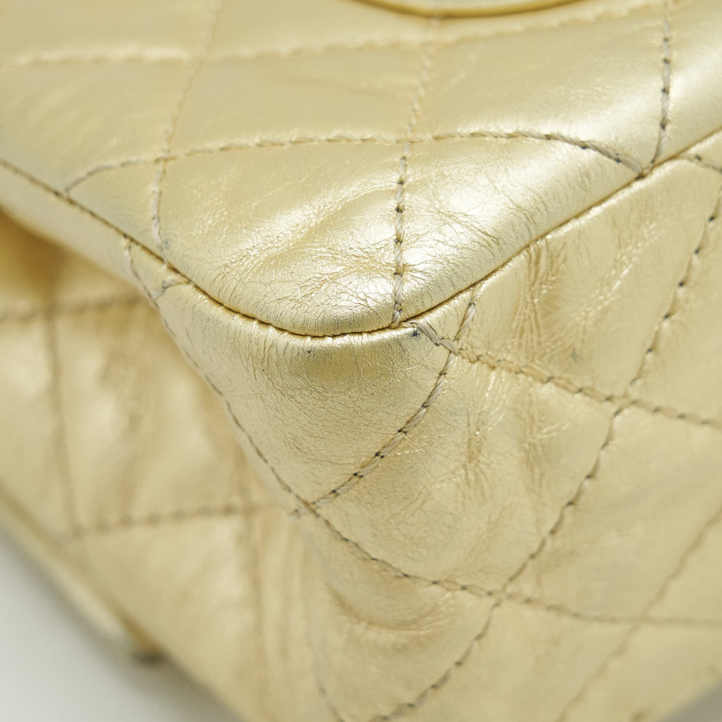 CHANEL 2.55 REISSUE 226 DOUBLE FLAP BAG GOLD GHW