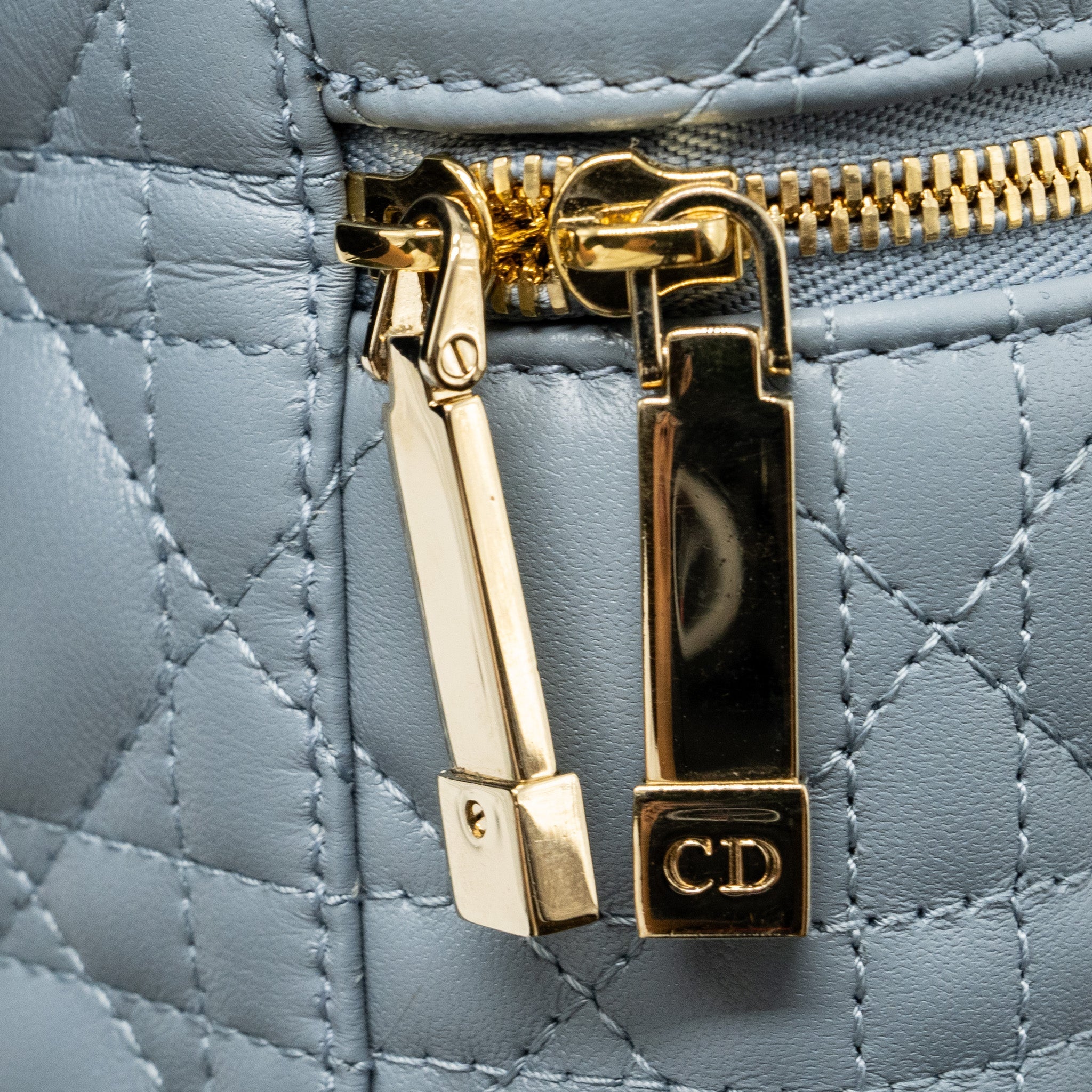 DIOR MICRO LADY DIOR VANITY CASE LAMBSKIN LIGHT GREY LGHW