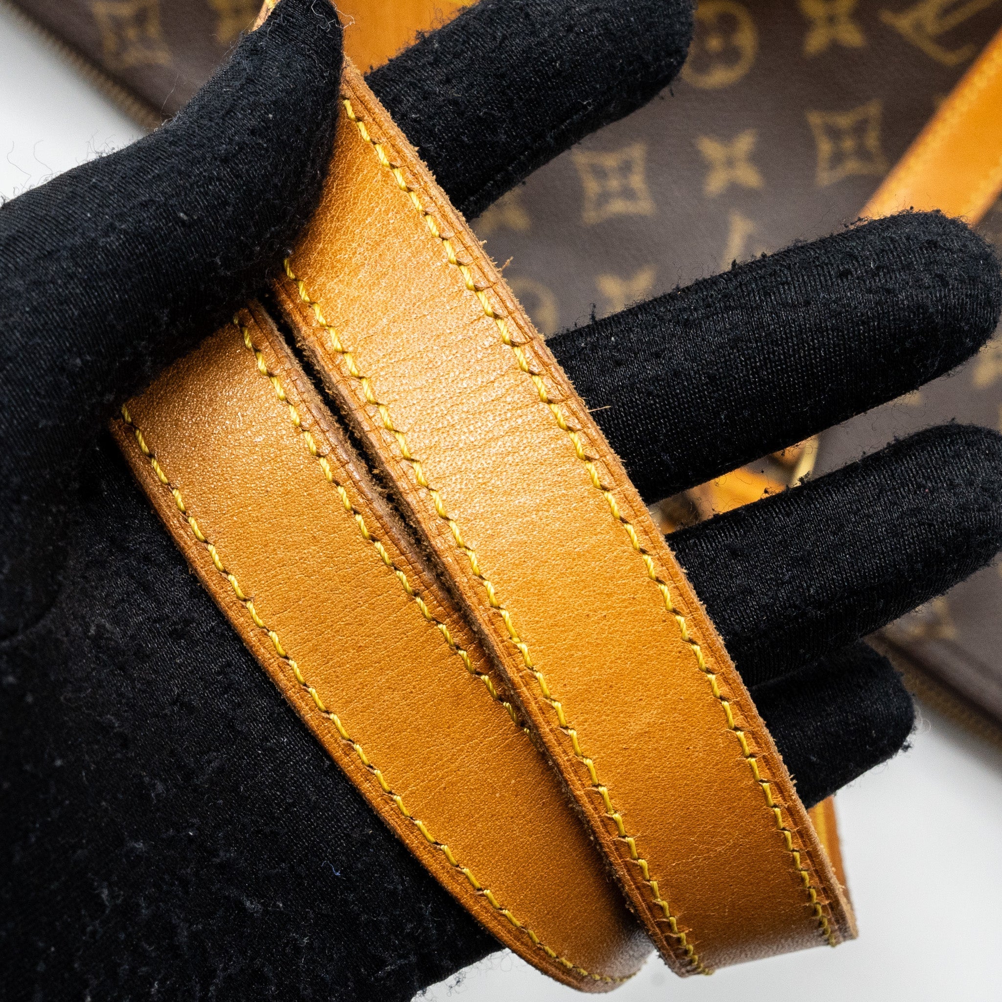 LOUIS VUITTON VINTAGE ZIPPER TRAVEL BAG MONOGRAM CANVAS GHW
