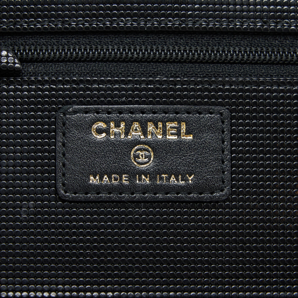 CHANEL LIMITED WALLET ON CHAIN CALFSKIN BLACK GHW