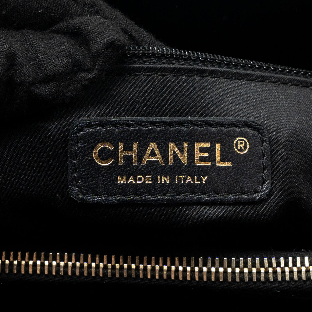 CHANEL GRAND SHOPPING TOTE CAVIAR BLACK GHW