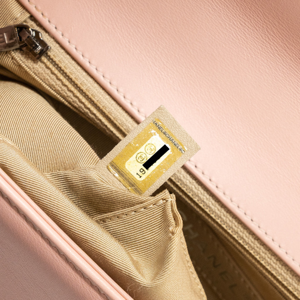 CHANEL NEW MEDIUM BOY BAG PATENT PINK SHW