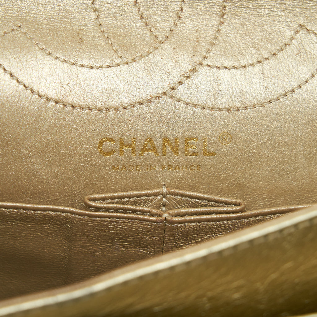 CHANEL 2.55 REISSUE 226 DOUBLE FLAP BAG GOLD GHW