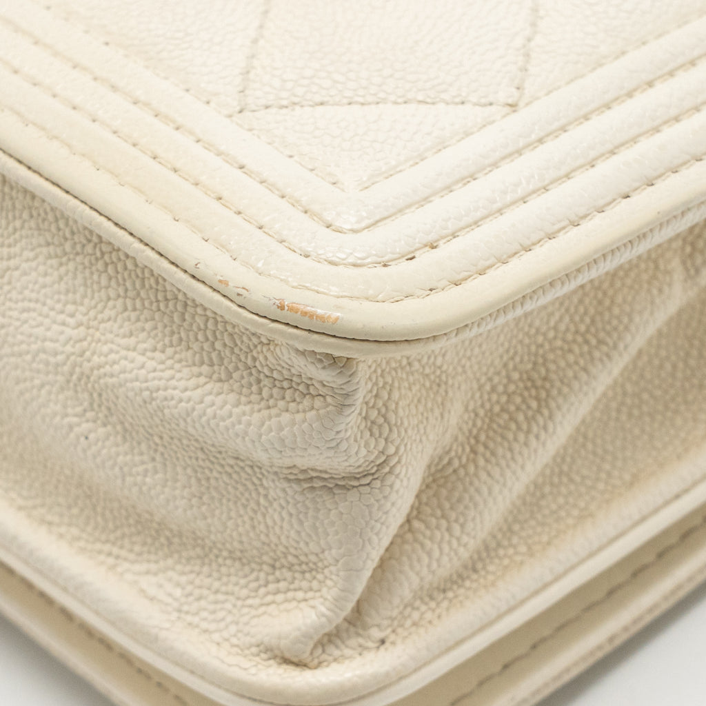 CHANEL BOY WALLET ON CHAIN CAVIAR WHITE LGHW