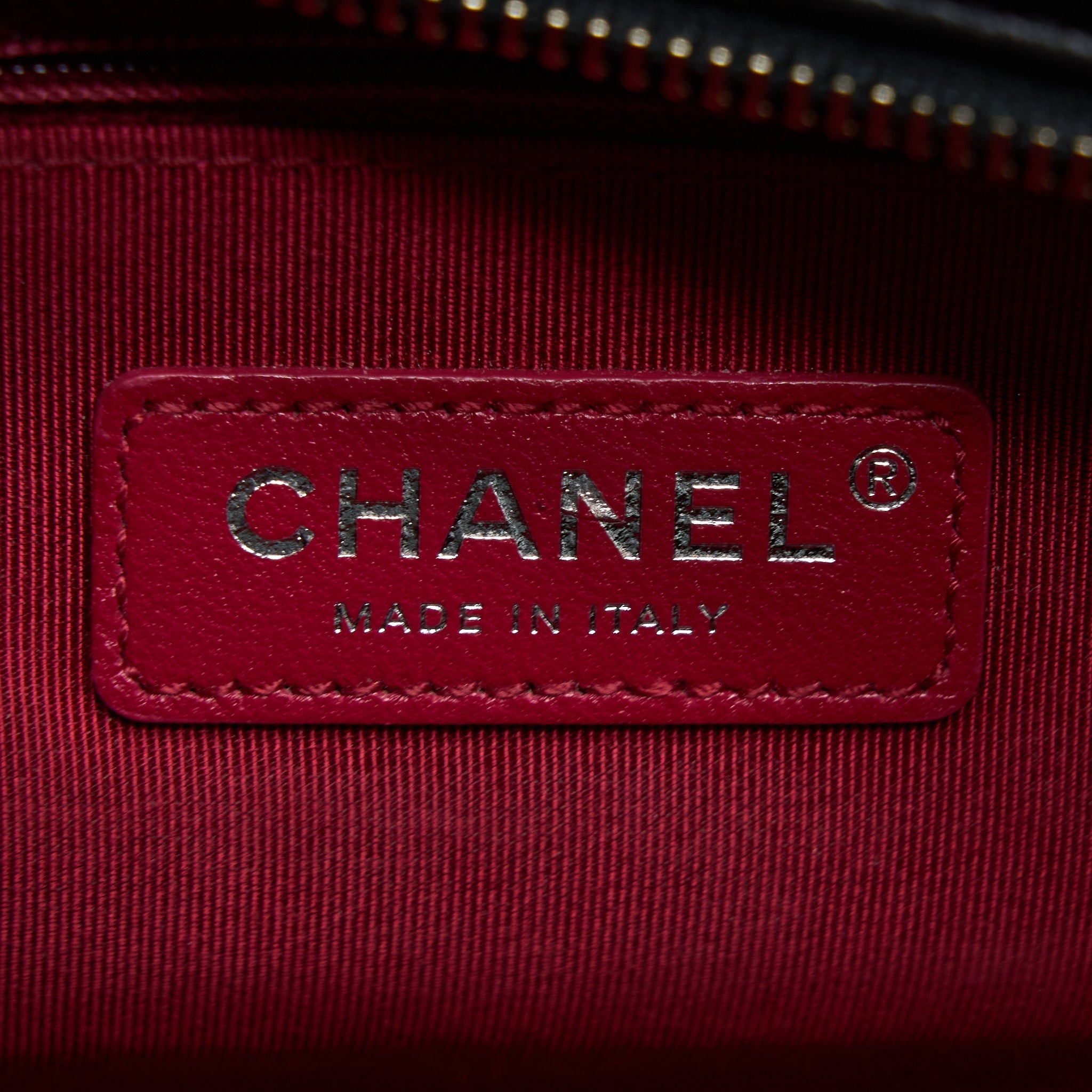 CHANEL NEW MEDIUM GABRIELLE HOBO BAG AGED SMOOTH CALFSKIN MULTICOLOUR HARDWARE
