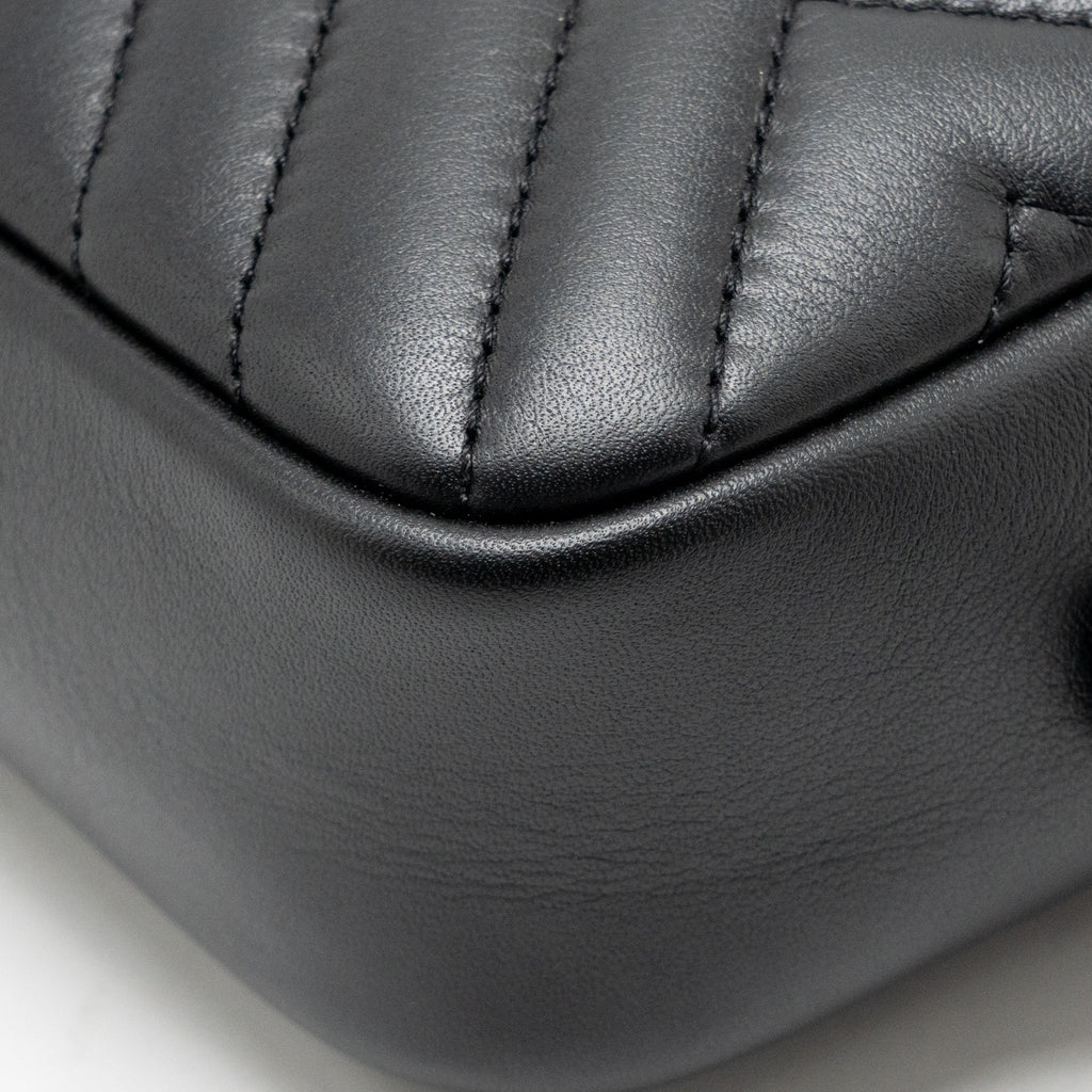 CHANEL DIAGONAL CHEVRON CAMERA BAG WITH DETAILED TASSEL CALFSKIN BLACK SHW
