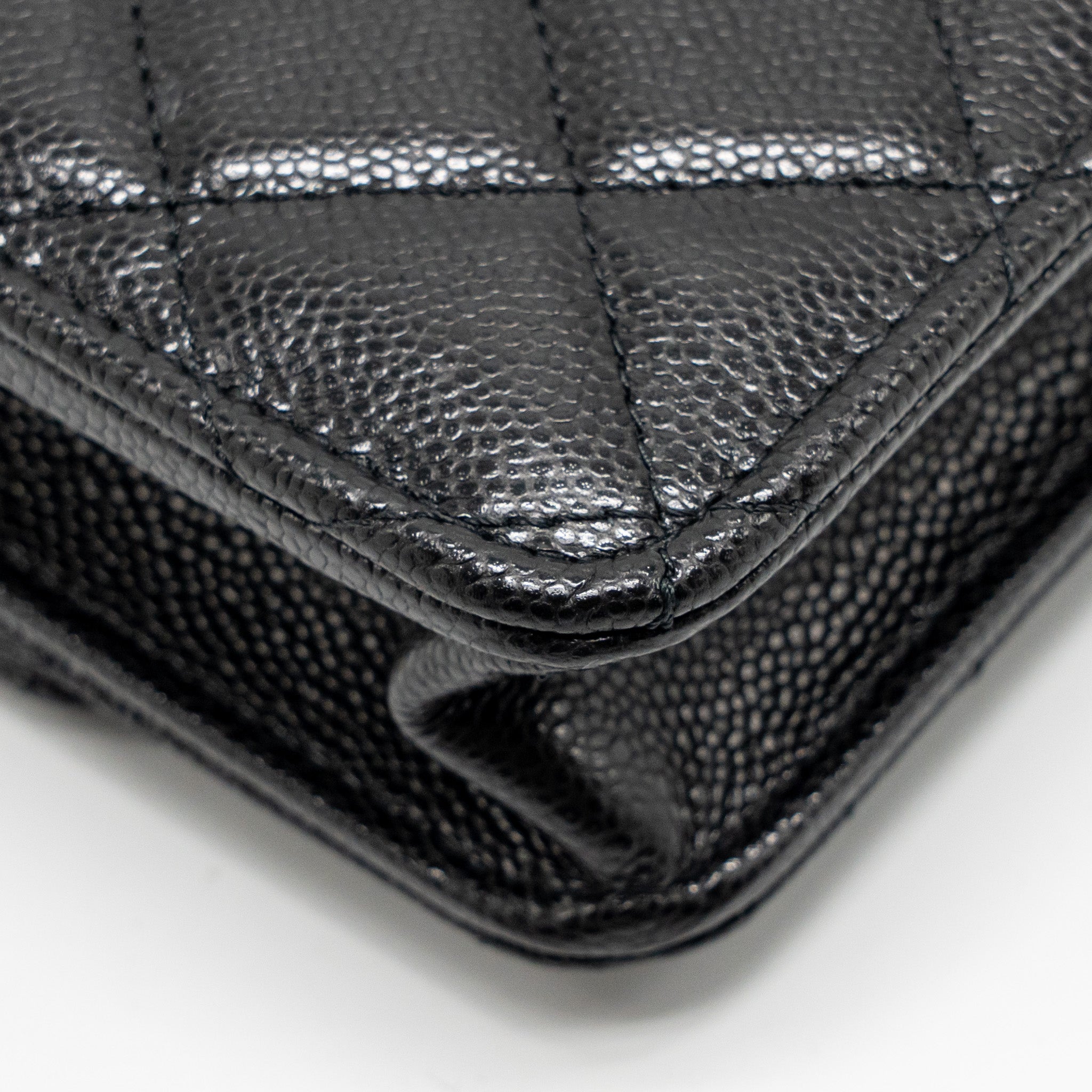 CHANEL SQUARE WALLET ON CHAIN CAVIAR BLACK LGHW (MICROCHIP)