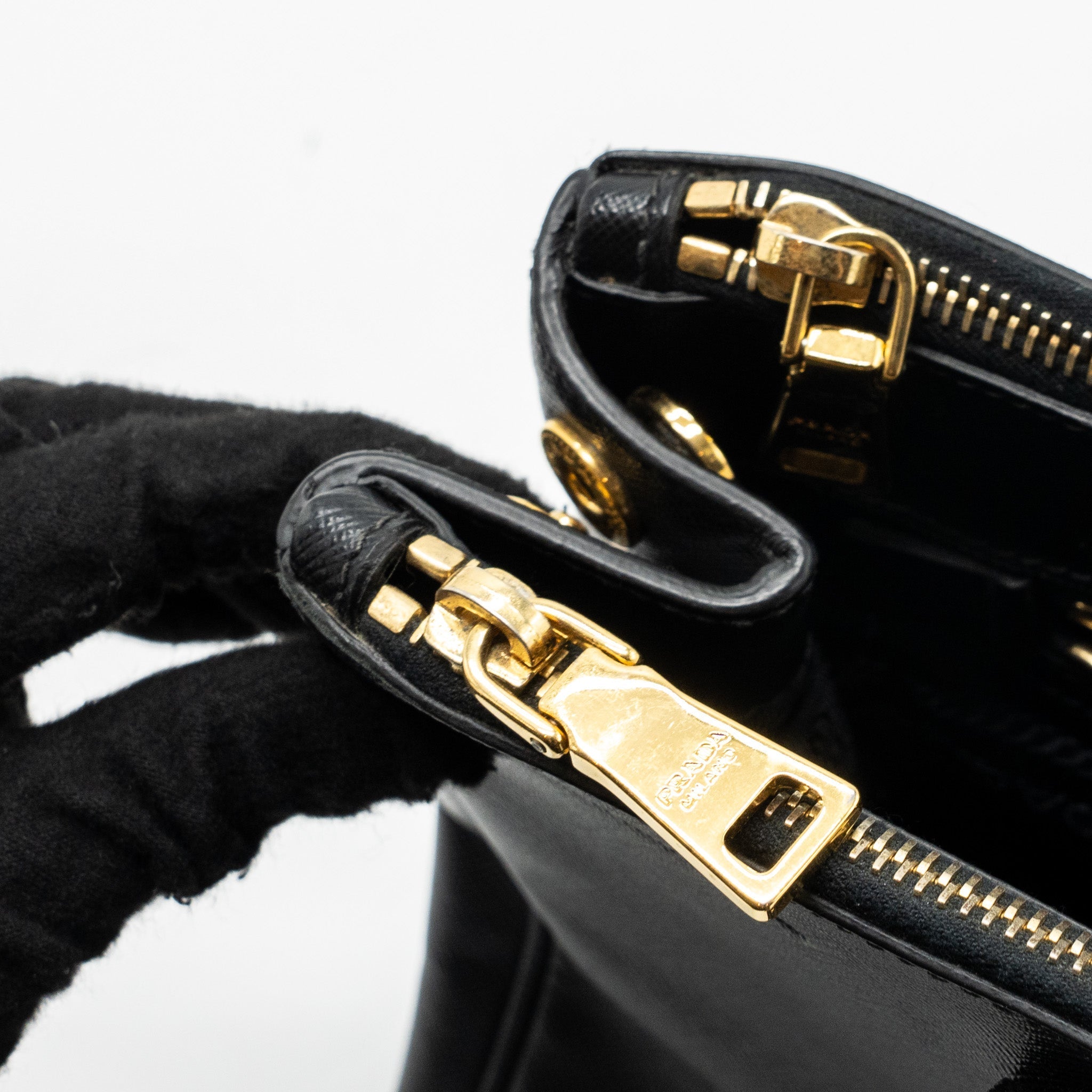 PRADA GALLERIA SAFFIANO TOTE BAG CALFSKIN BLACK GHW