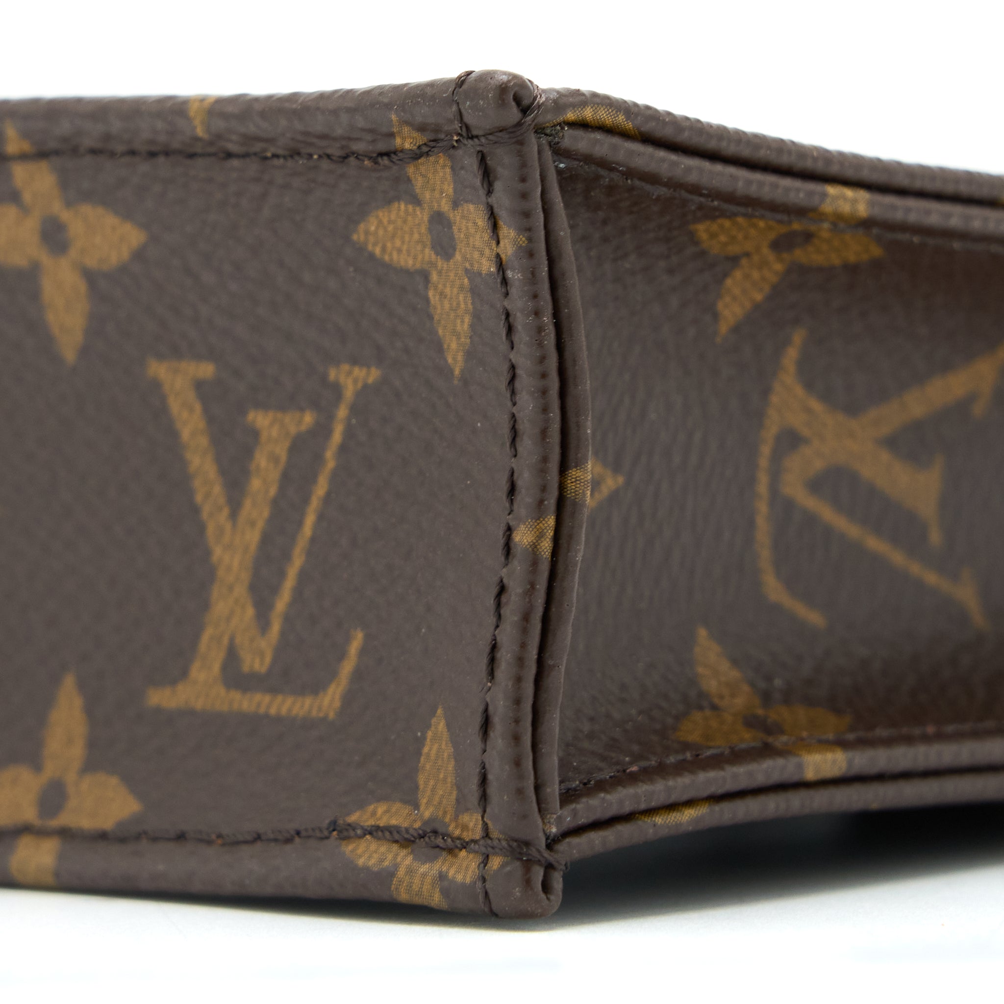 LOUIS VUITTON PETIT SAC PLAT MONOGRAM CANVAS GHW