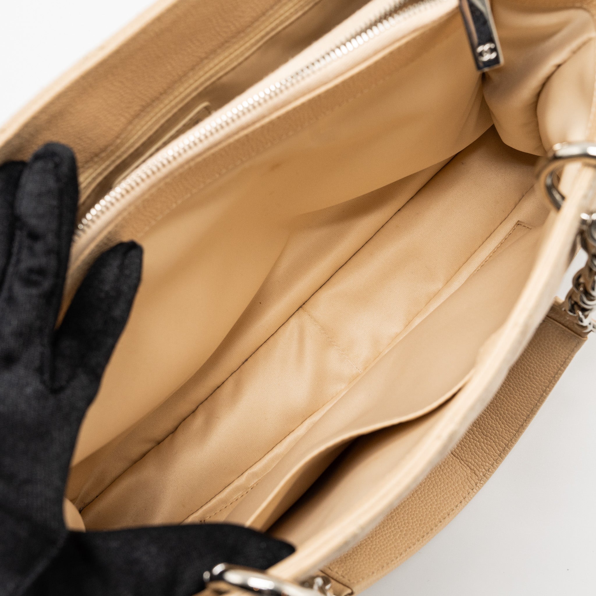 CHANEL GRAND SHOPPING TOTE CAVIAR BEIGE SHW