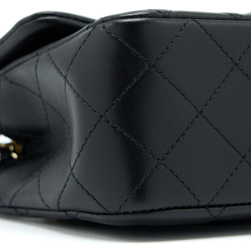 CHANEL 23C PEARL CRUSH MINI RECTANGULAR LAMBSKIN BLACK LGHW (MICROCHIP)