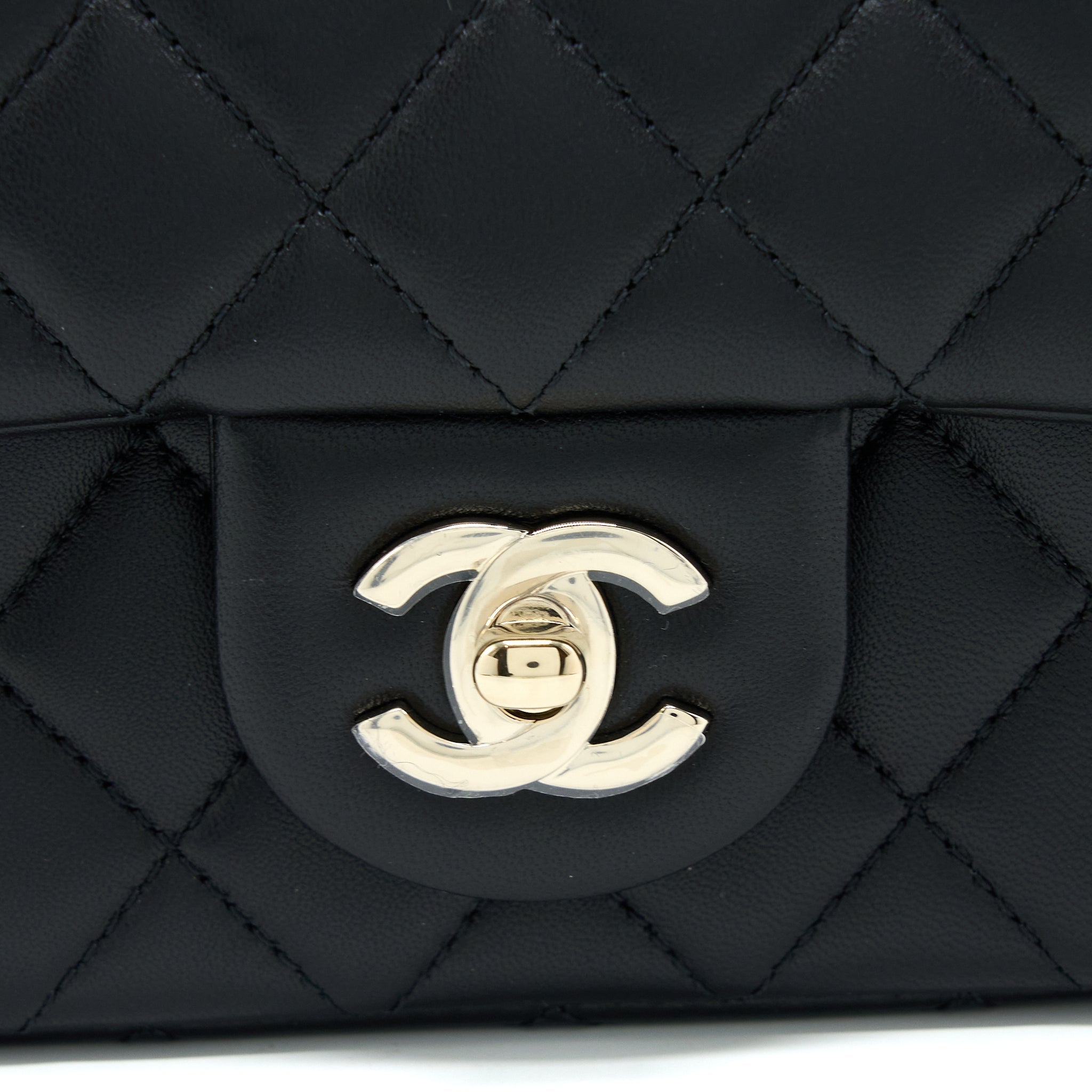 CHANEL 23C PEARL CRUSH MINI RECTANGULAR LAMBSKIN BLACK LGHW (MICROCHIP)