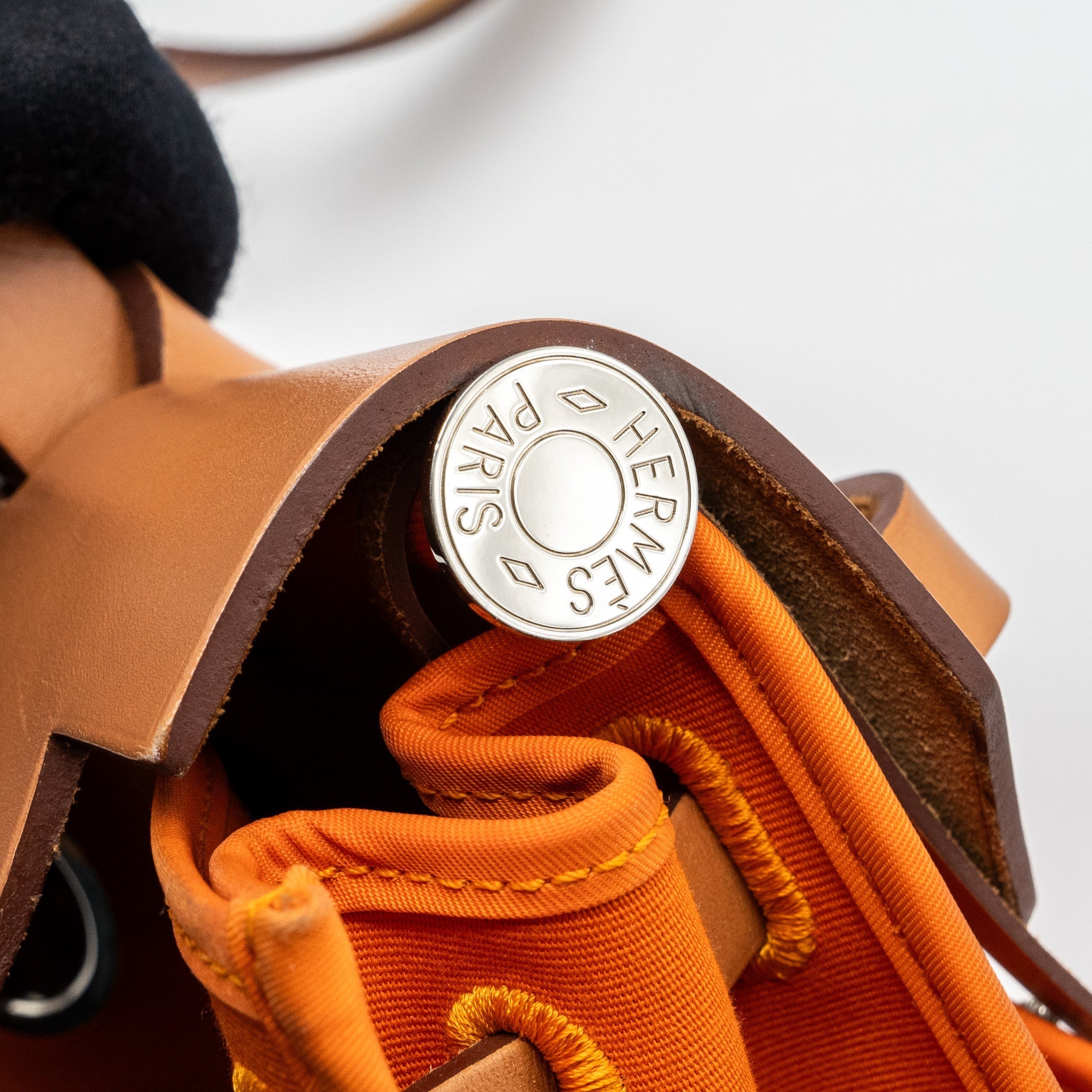 HERMES HERBAG 31 ZIP BAG CANVAS/HUNTER ORANGE SHW
