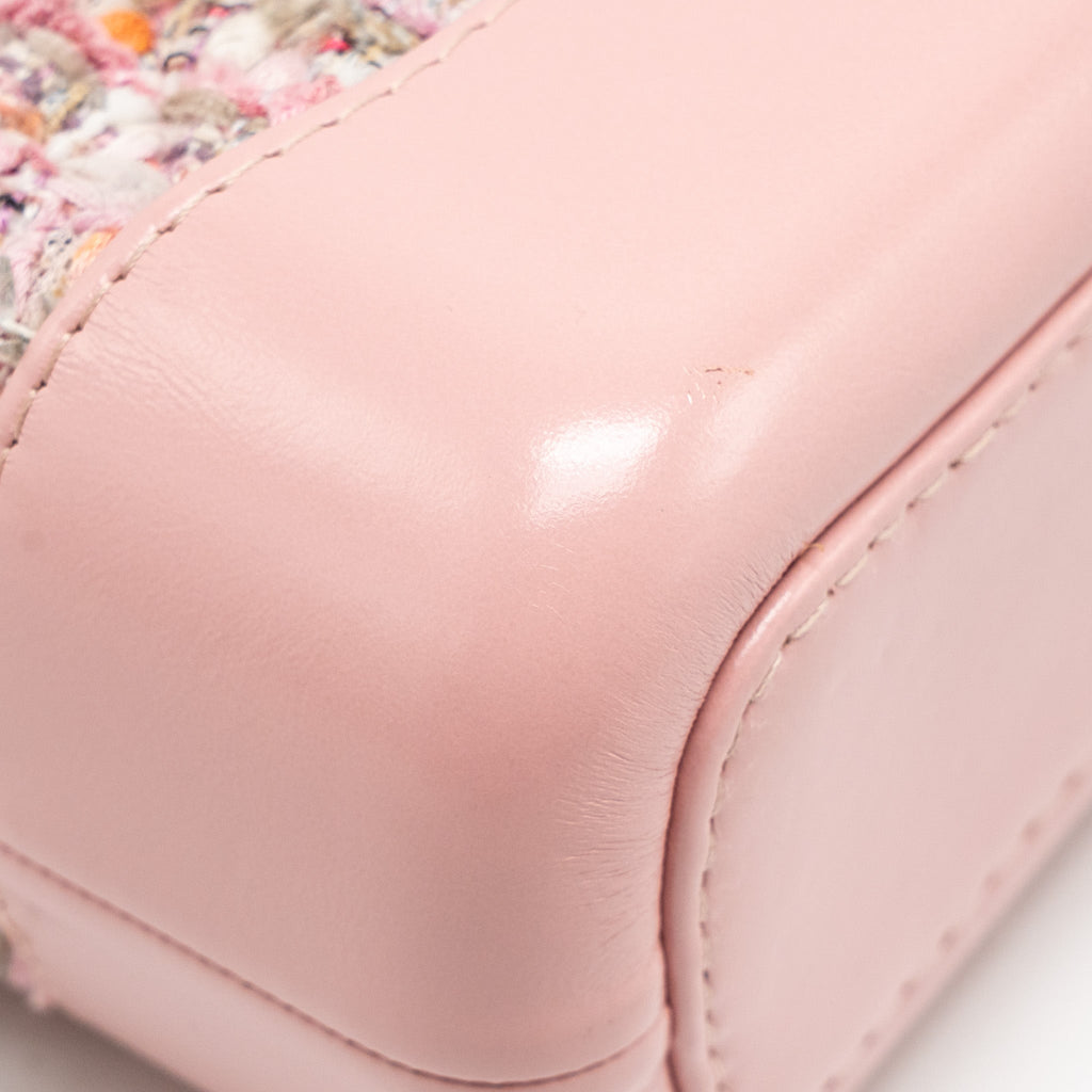 CHANEL SMALL GABRIELLE HOBO BAG TWEED/SHINY CALFSKIN PINK MULTICOLOURED HARDWARE
