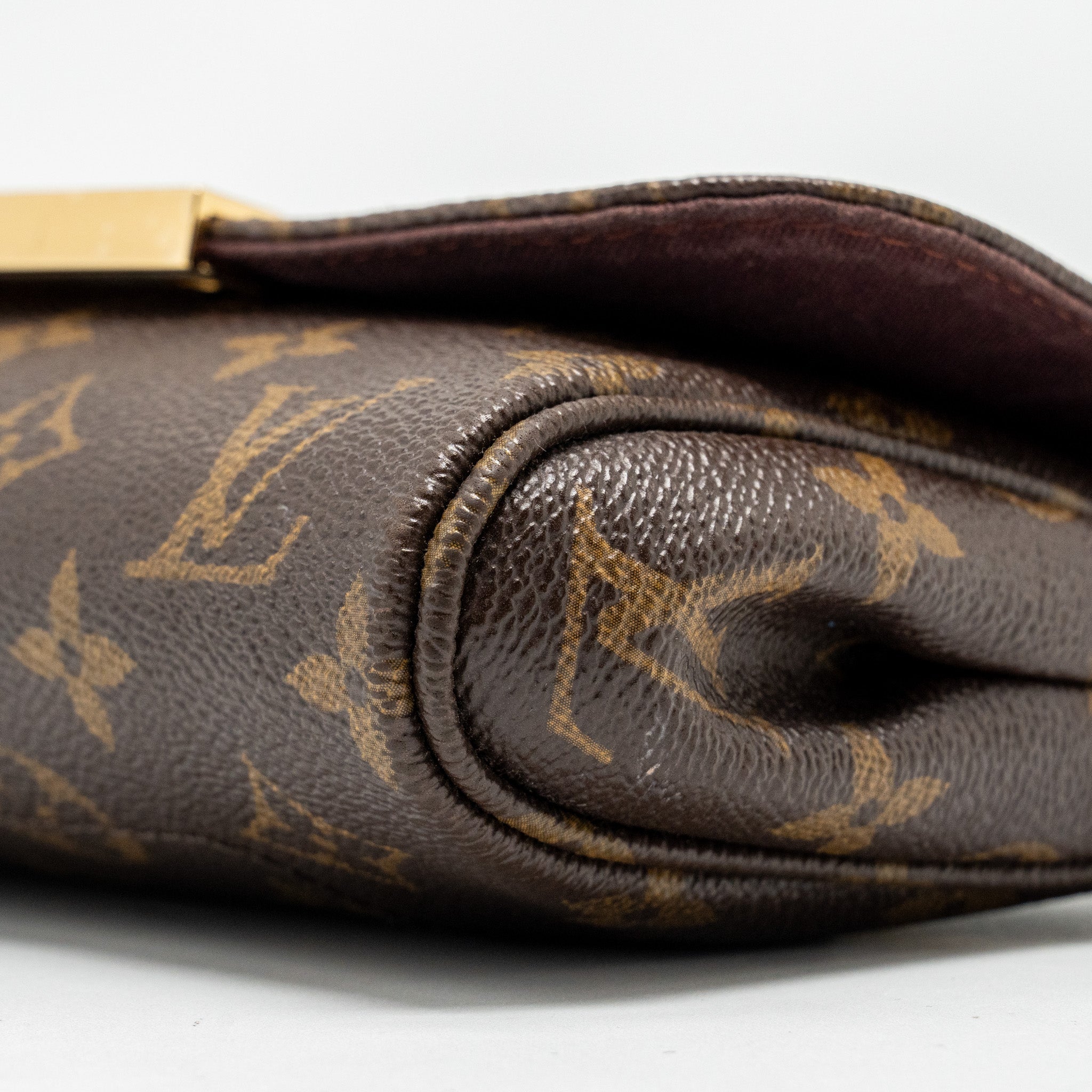 LOUIS VUITTON FAVOURITE PM MONOGRAM CANVAS GHW