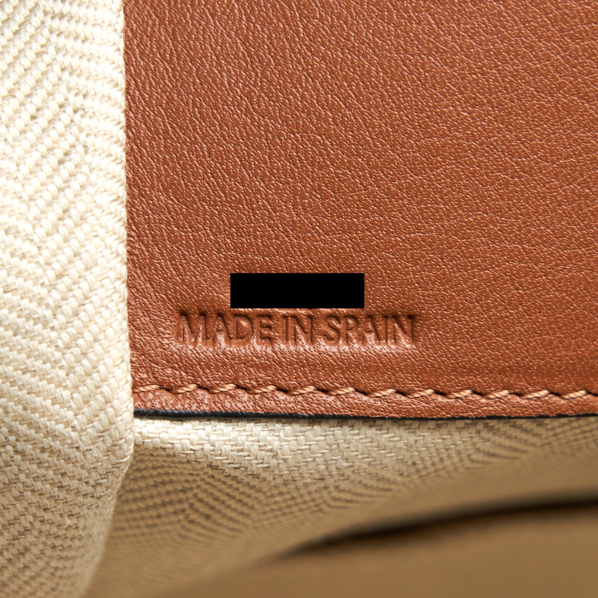 LOEWE SMALL HAMMOCK BAG