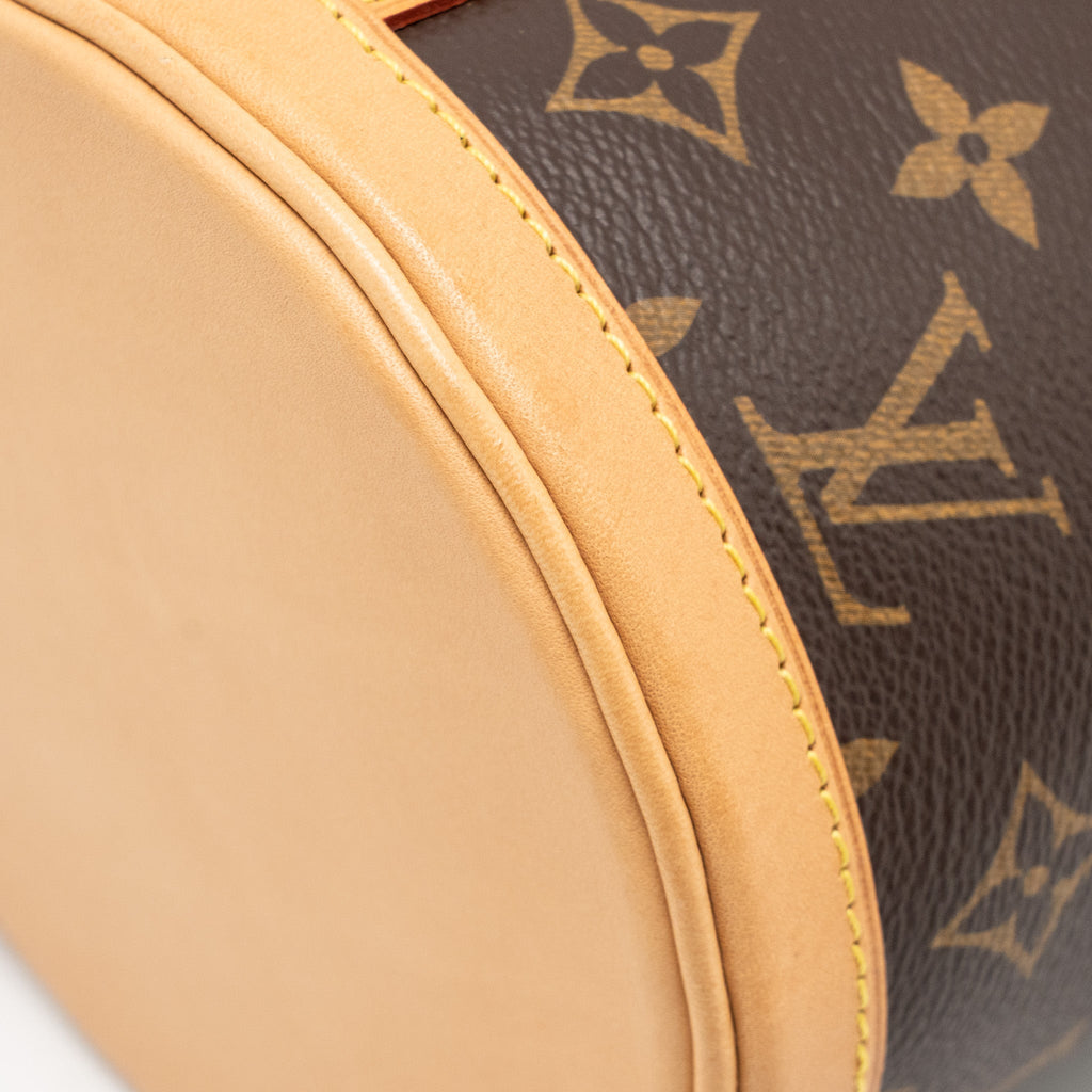 LOUIS VUITTON DUFFLE BAG MONOGRAM CANVAS GHW
