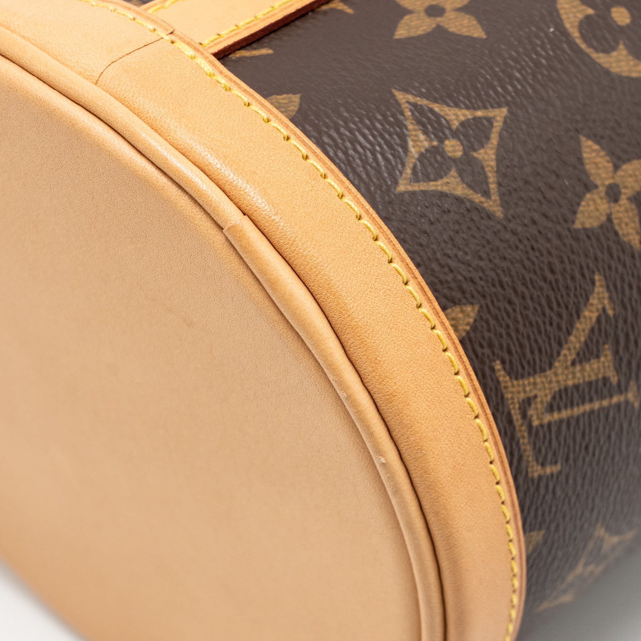 LOUIS VUITTON DUFFLE BAG MONOGRAM CANVAS GHW