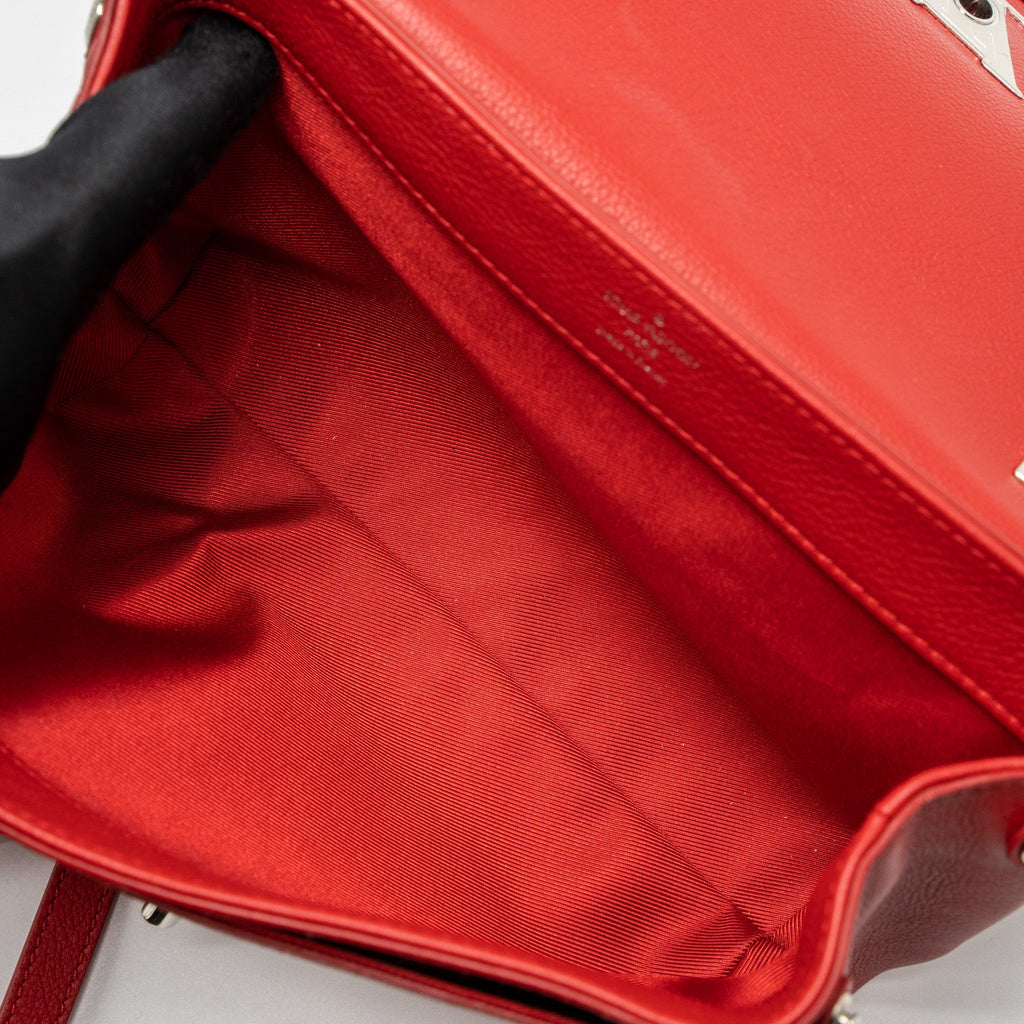 LOUIS VUITTON LOCKME II BB CALFSKIN RUBIS SHW