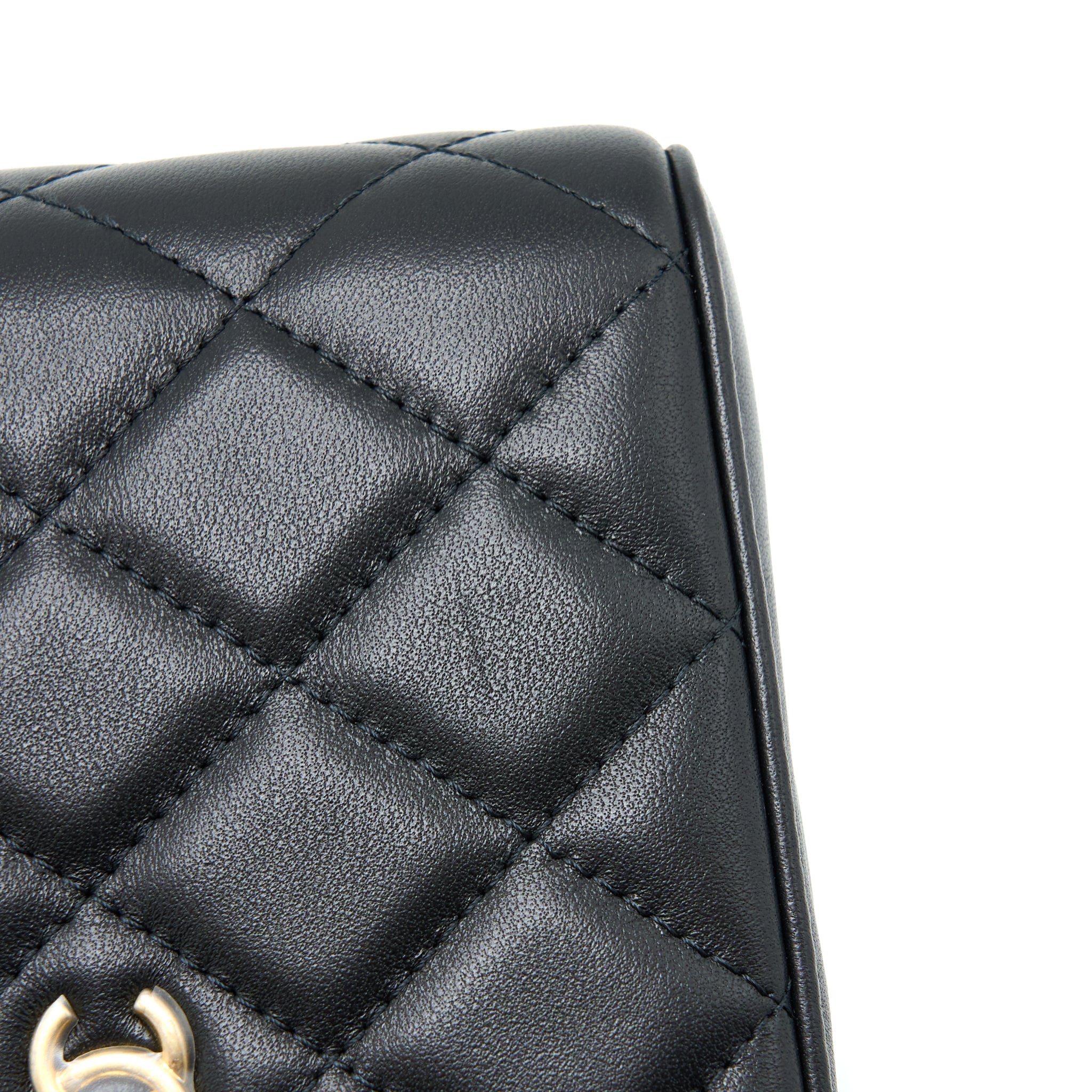 CHANEL PEARL CRUSH LONG VANITY LAMBSKIN BLACK BRUSHED GHW(MICROCHIP)