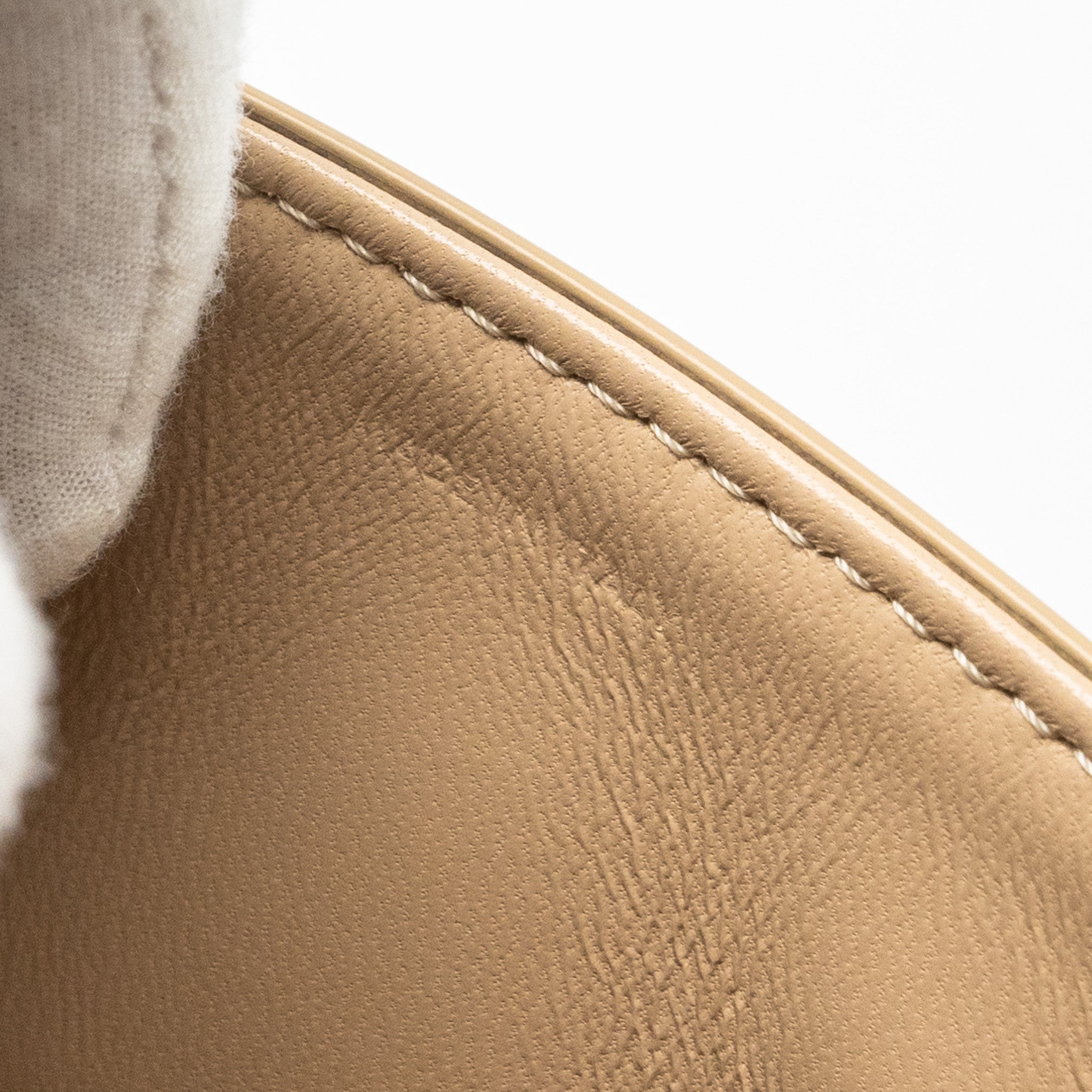 CELINE TEEN TRIOMPHE BAG CALFSKIN LIGHT BEIGE GHW