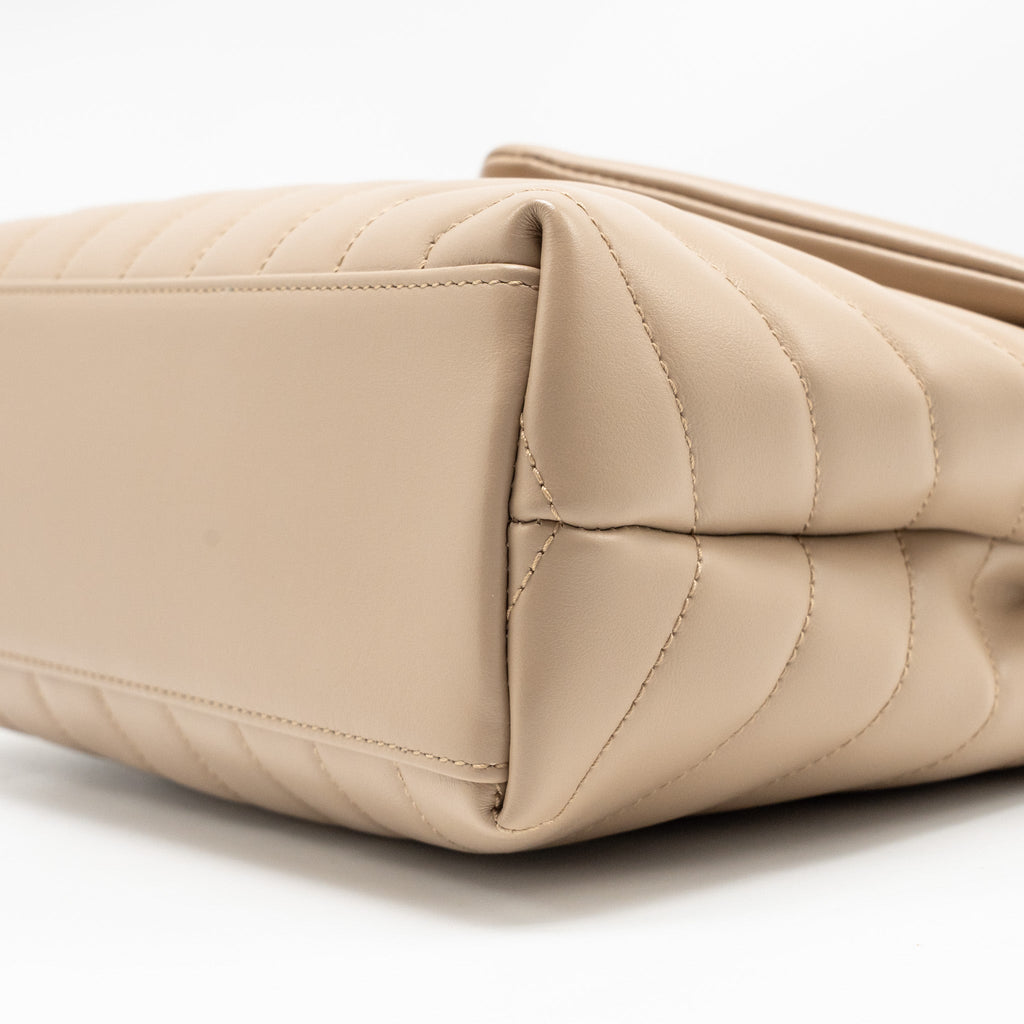 SAINT LAURENT / YSL SMALL LOU LOU SHOULDER BAG CALFSKIN BEIGE GHW