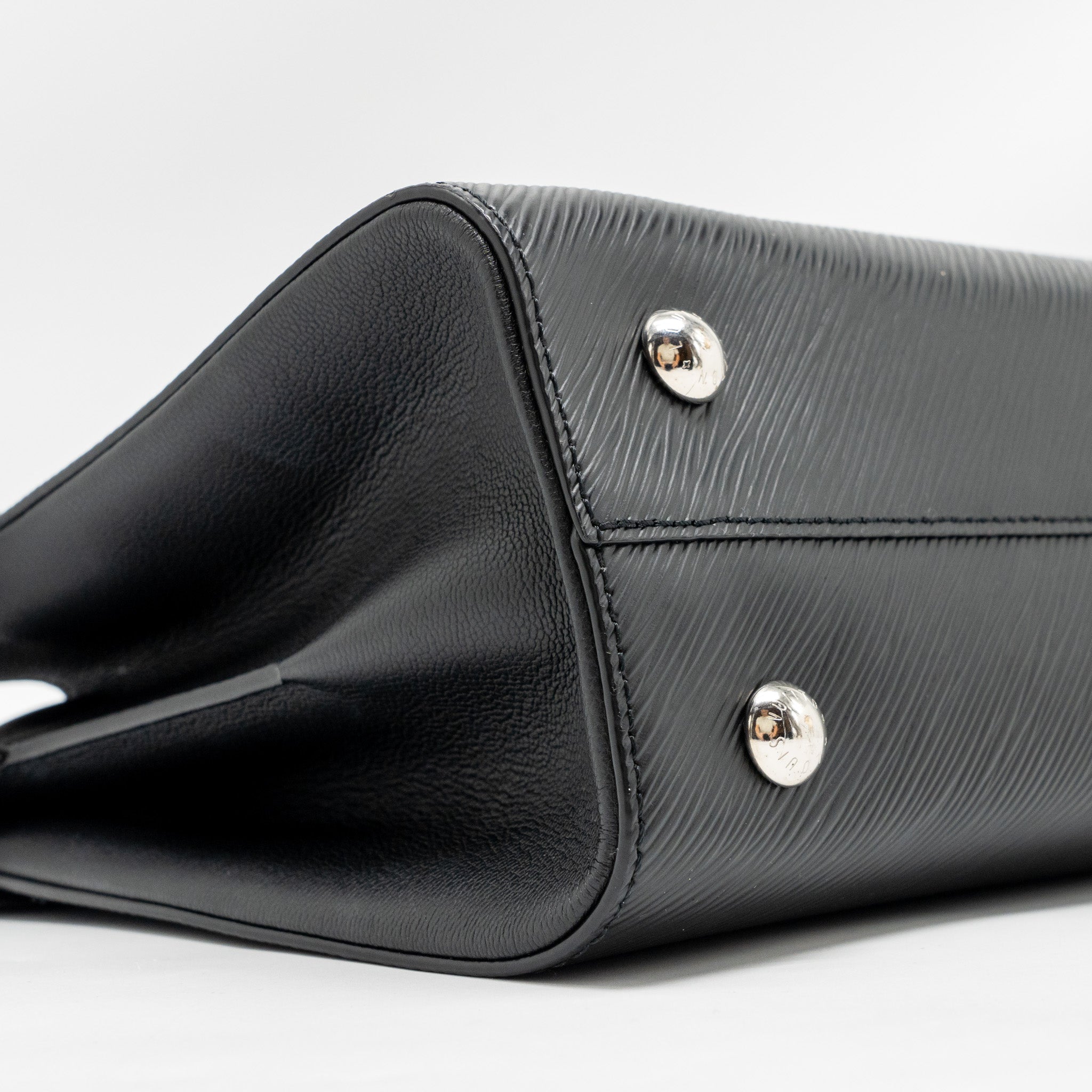 LOUIS VUITTON TWIST TOTE BAG EPI BLACK SHW