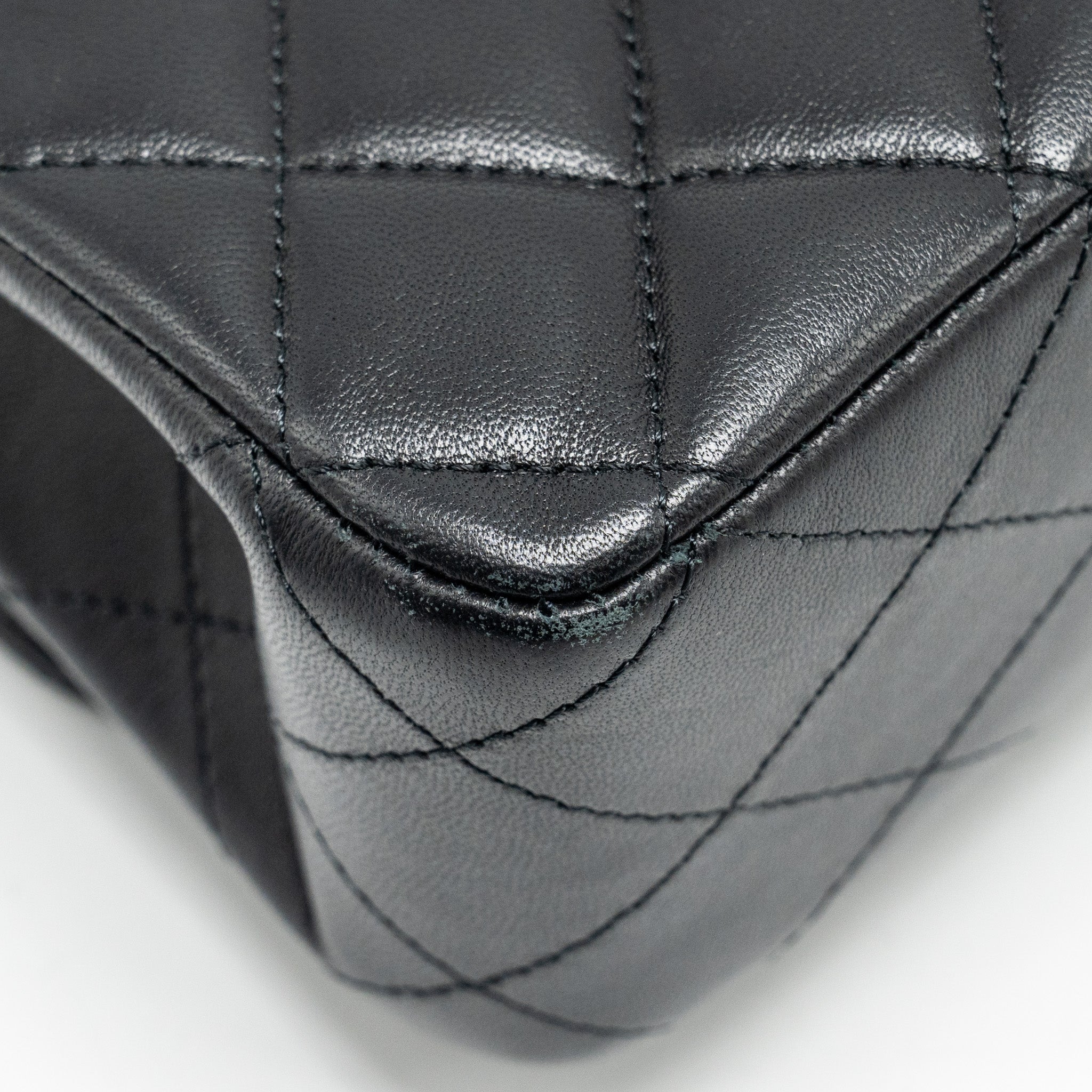CHANEL MEDIUM CLASSIC DOUBLE FLAP BAG LAMBSKIN BLACK SHW