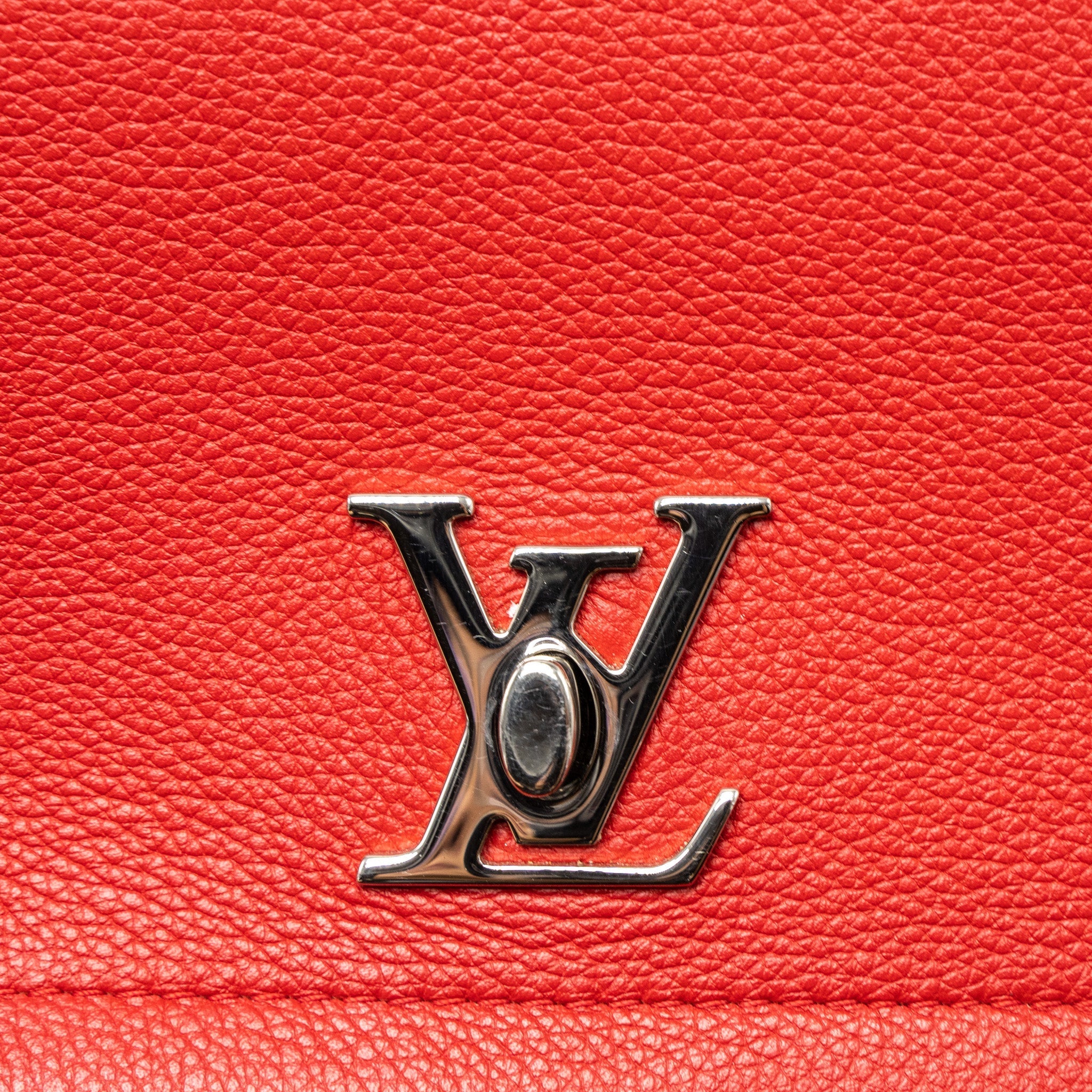 LOUIS VUITTON LOCKME II BB CALFSKIN RUBIS SHW