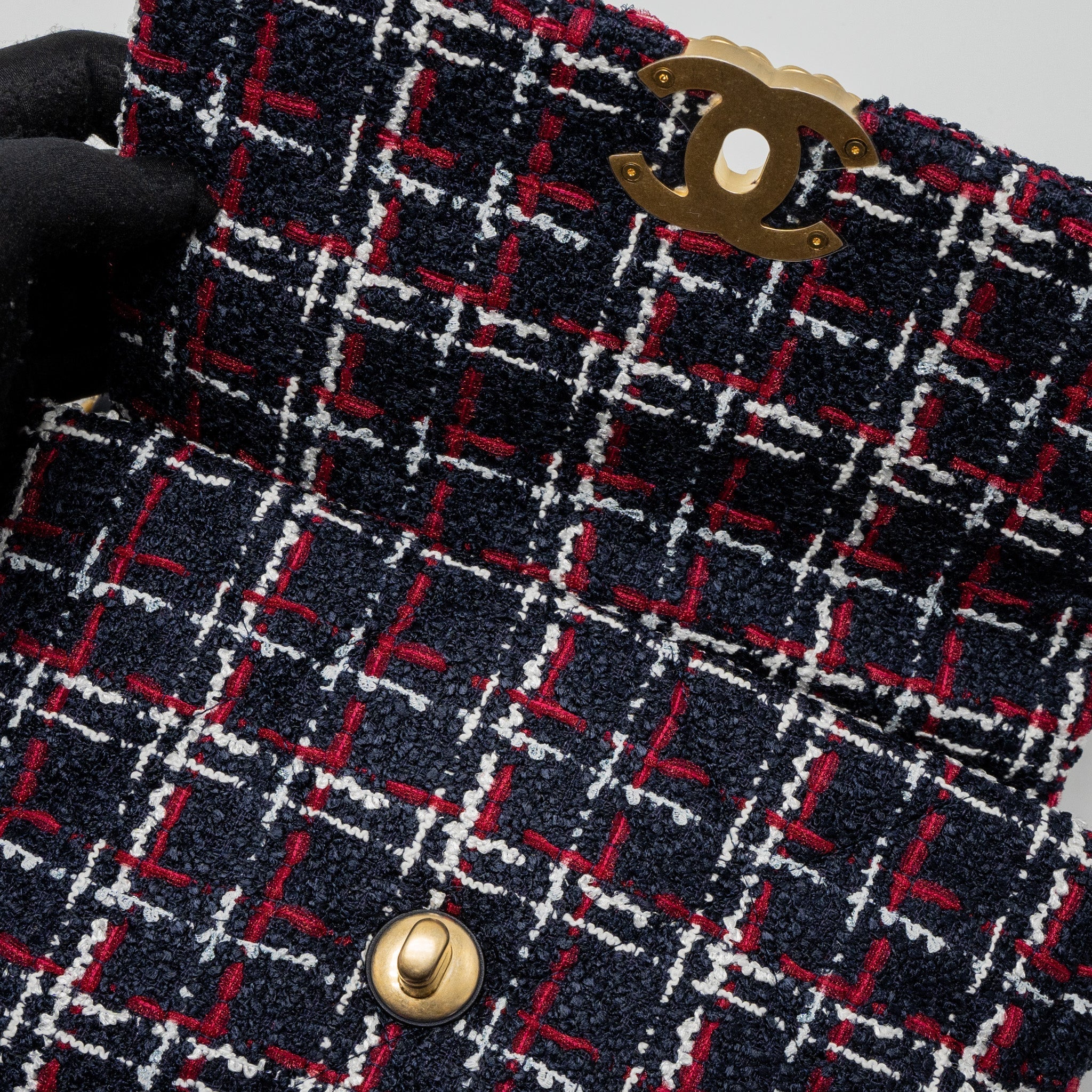 CHANEL SMALL 19 BAG TWEED BLACK/RED/WHITE MULTICOLOUR HARDWARE