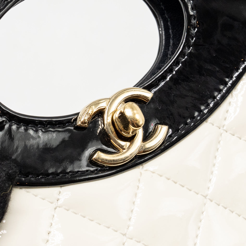CHANEL MINI 31 BAG PATENT BLACK / WHITE LGHW (MICROCHIP)