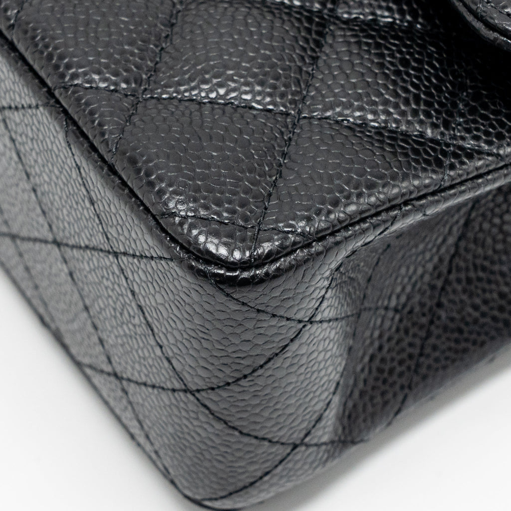 CHANEL SMALL CLASSIC DOUBLE FLAP BAG CAVIAR BLACK GHW (MICROCHIP)