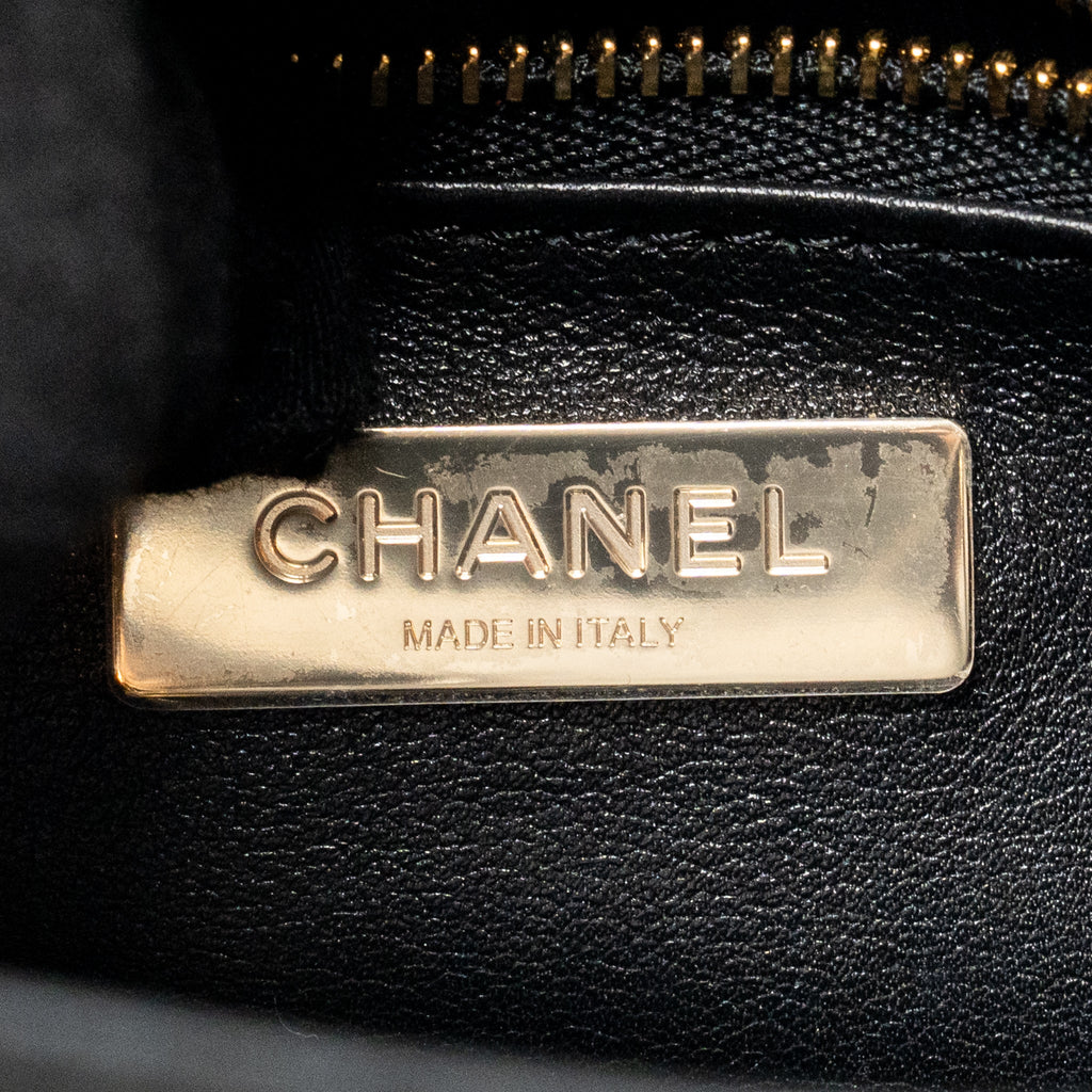 CHANEL MINI 31 BAG PATENT BLACK / WHITE LGHW (MICROCHIP)