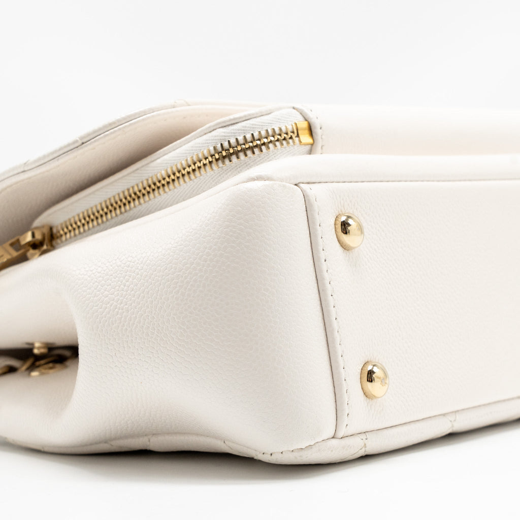 CHANEL MEDIUM BUSINESS AFFINITY CAVIAR WHITE LGHW