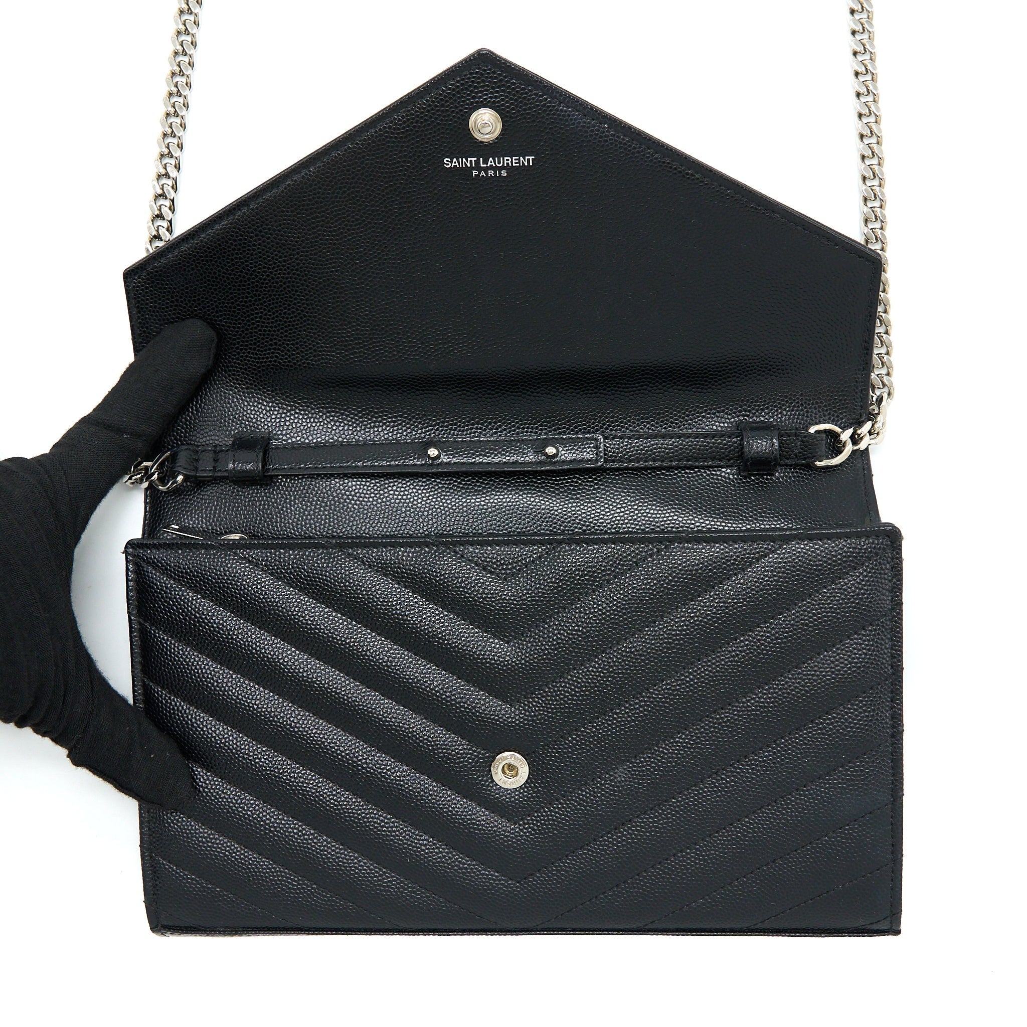 SAINT LAURENT ENVELOP CHAIN WALLET GRAINED CALFSKIN BLACK SHW