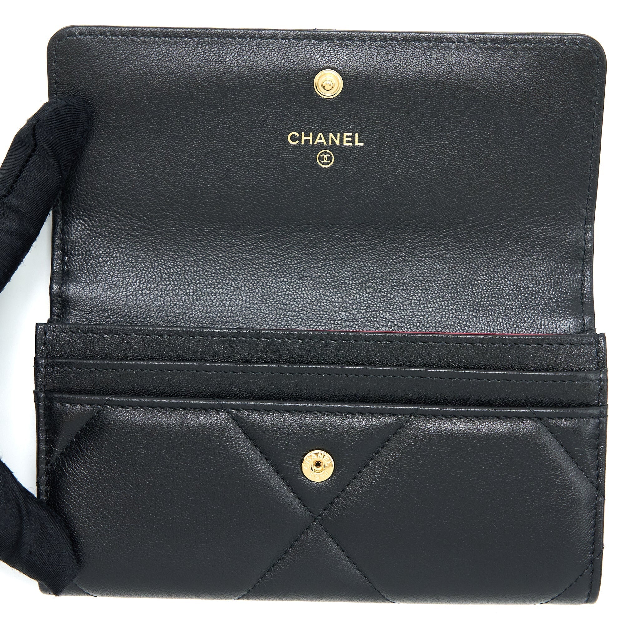 CHANEL 19 FLAP WALLET LAMBSKIN BLACK GHW