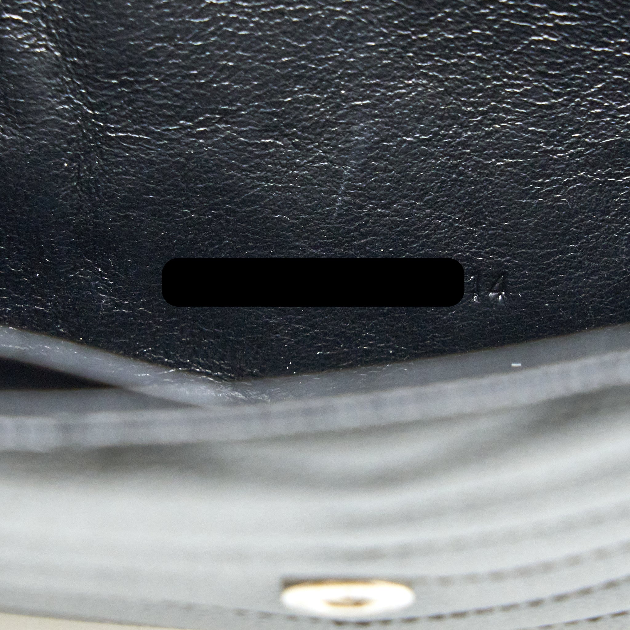 SAINT LAURENT ENVELOP CHAIN WALLET GRAINED CALFSKIN BLACK SHW