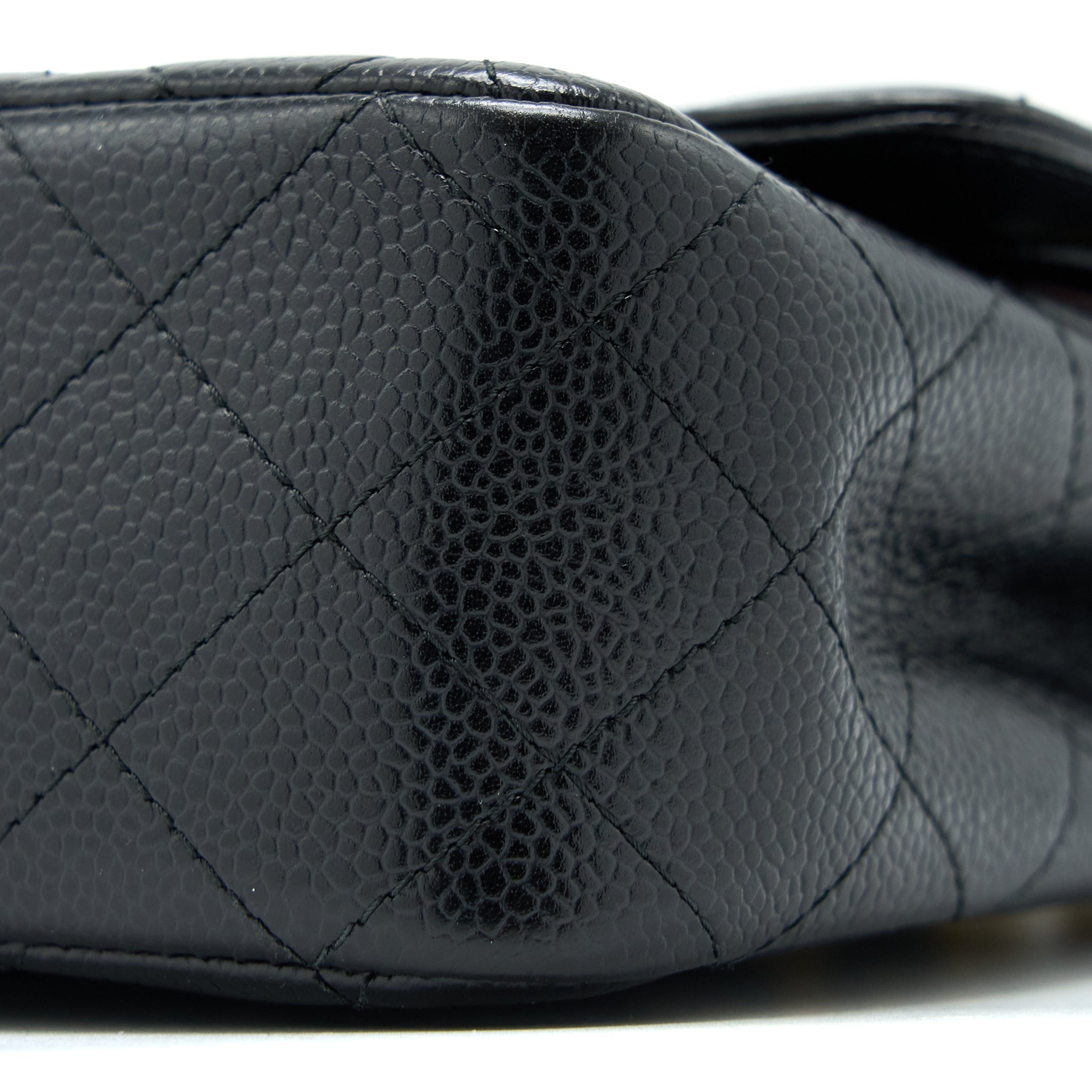 CHANEL MEDIUM CLASSIC DOUBLE FLAP BAG CAVIAR BLACK GHW