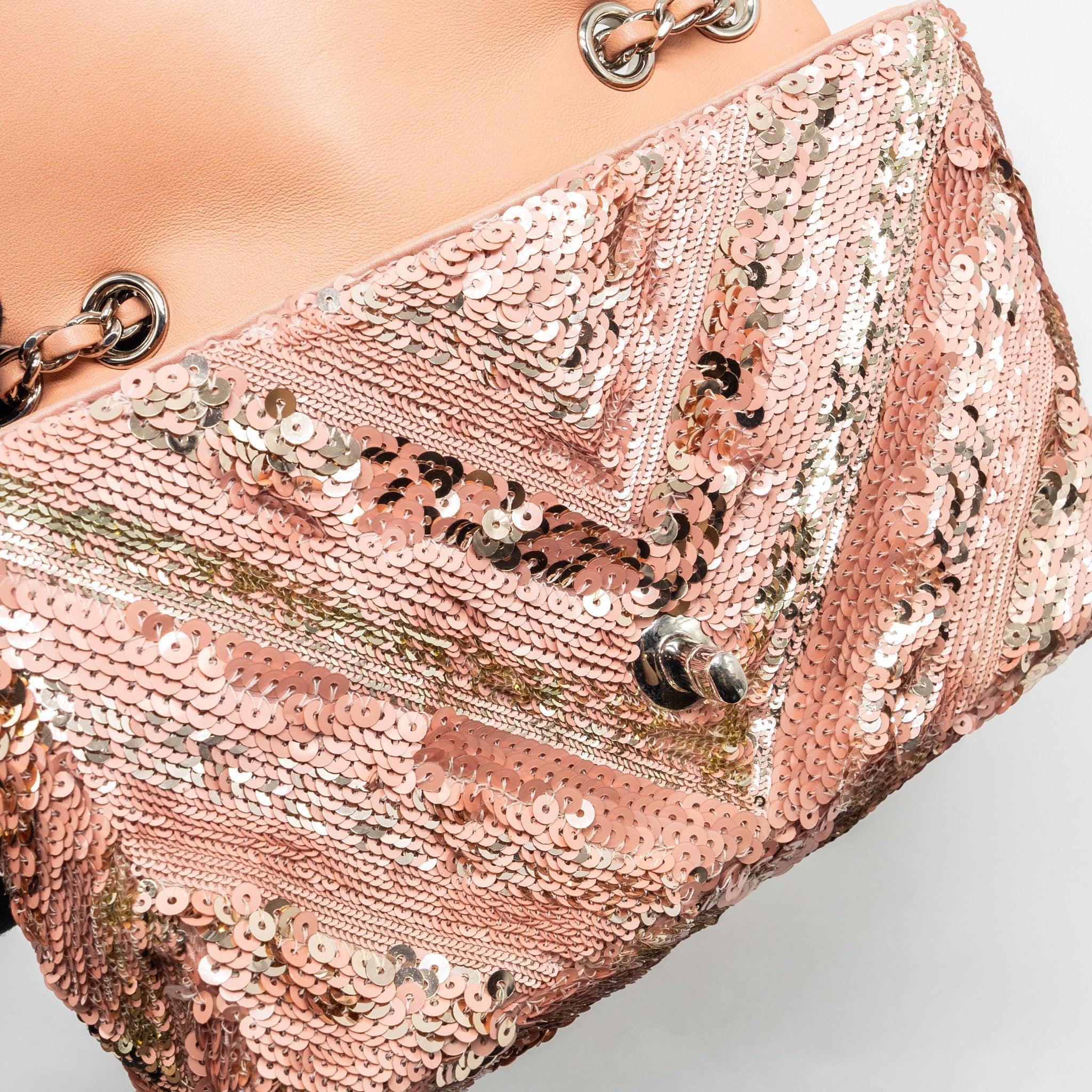 CHANEL CHEVRON MINI FLAP BAG SEQUIN PINK / MULTICOLOUR SHW