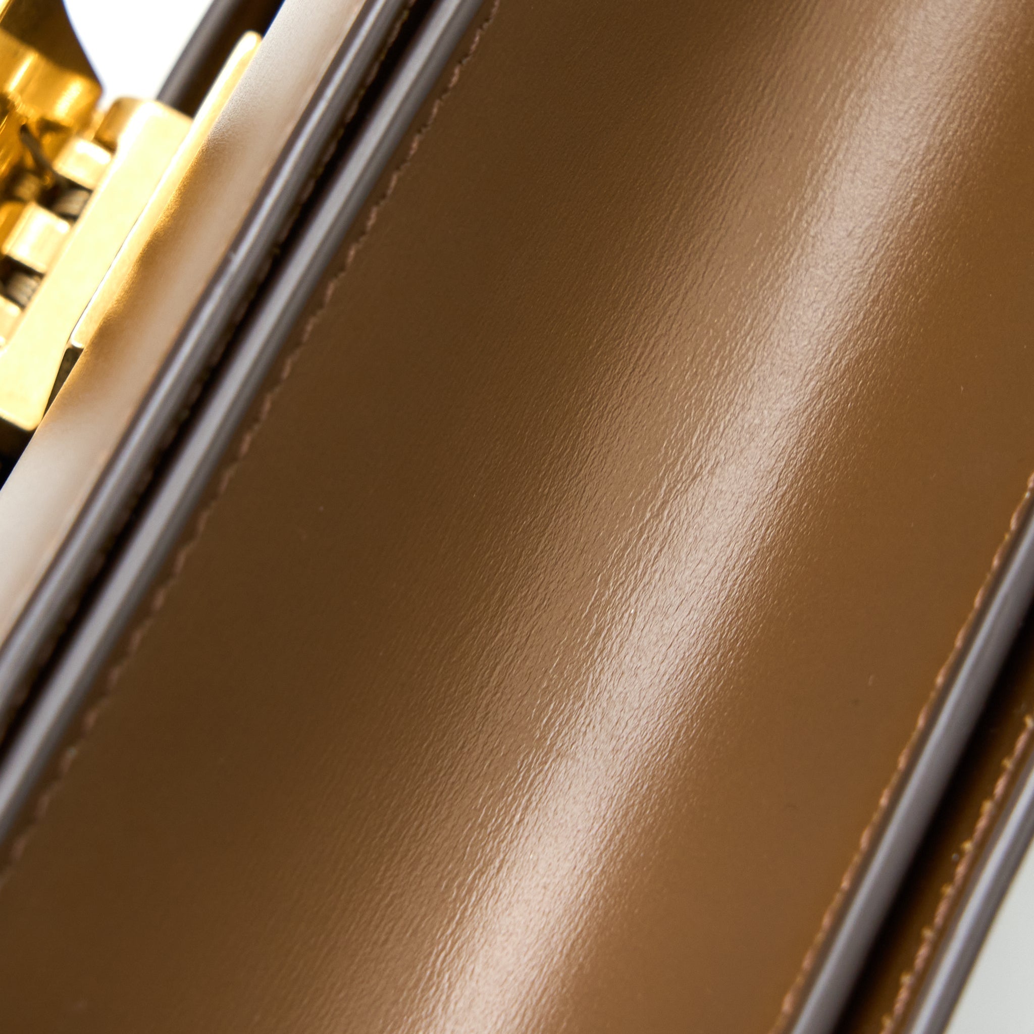 CELINE MEDIUM CLASSIC BOX BAG CALFSKIN CARAMEL BRUSHED GHW