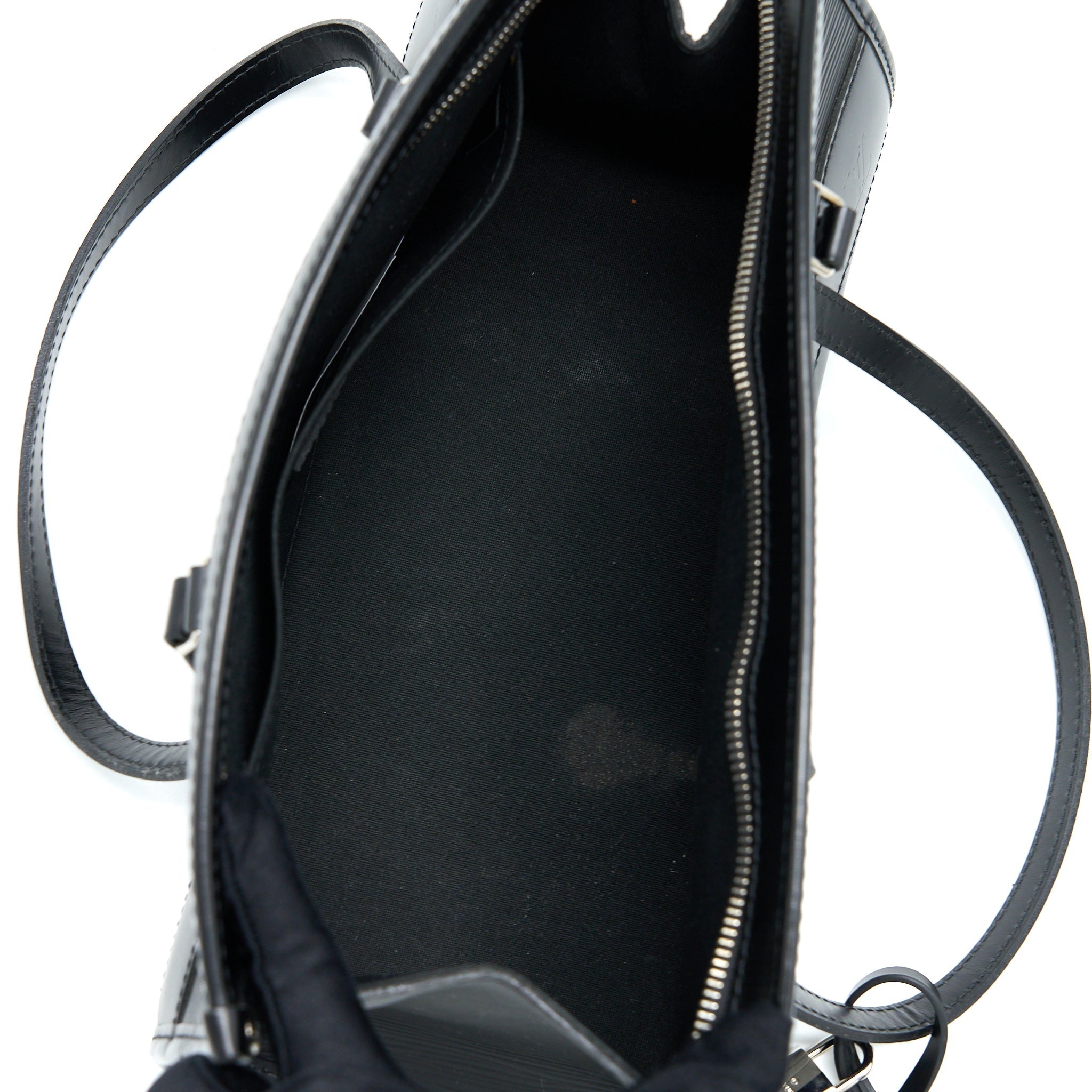 LOUIS VUITTON MADELEINE PM EPI BLACK SHW