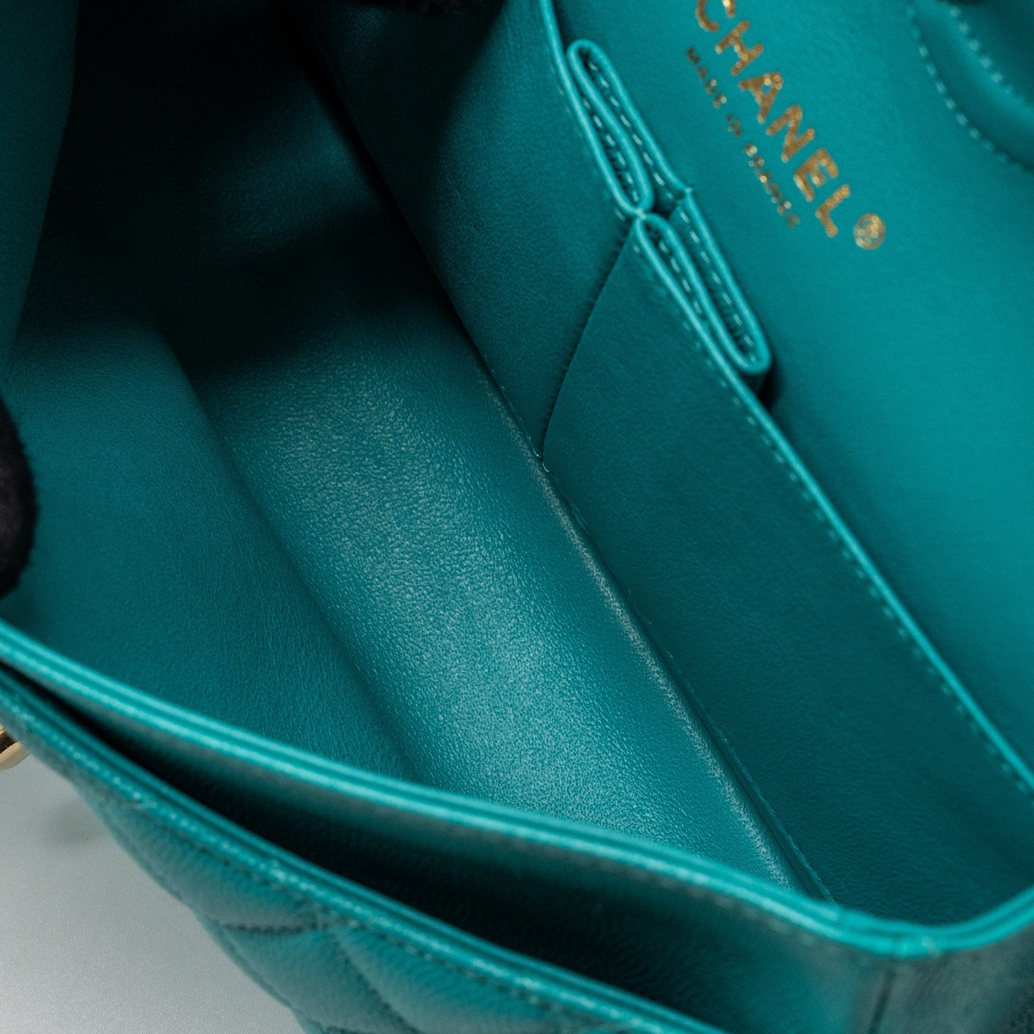 CHANEL MEDIUM CLASSIC DOUBLE FLAP BAG CAVIAR TURQUOISE LGHW