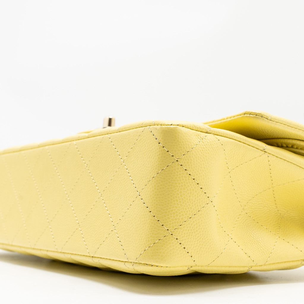 CHANEL MEDIUM CLASSIC DOUBLE FLAP BAG CAVIAR LIGHT YELLOW LGHW