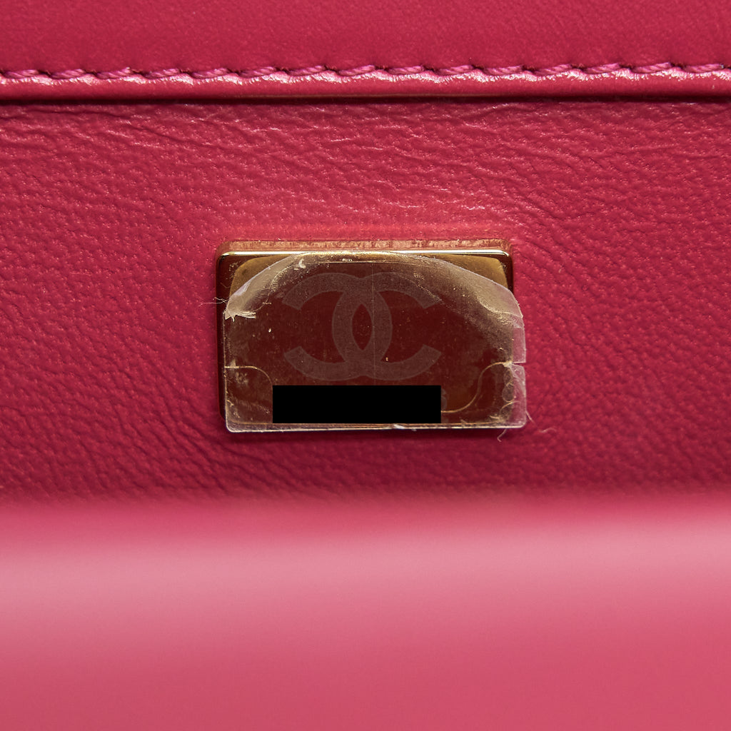 CHANEL 21A SMALL GOLD CRUSH FLAP BAG WITH CHAIN CALFSKIN RASPBERRY PINK GHW (MICROCHIP)