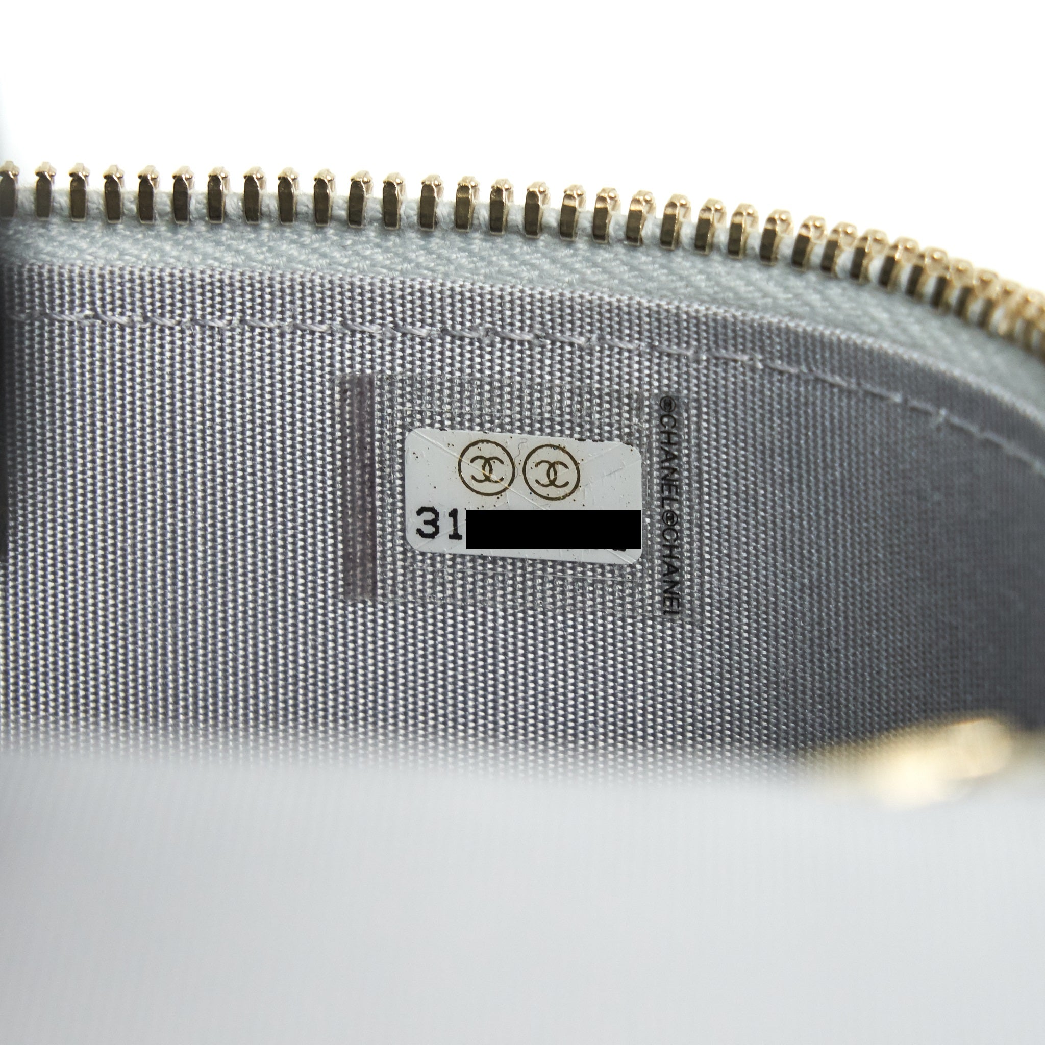 CHANEL 21A SMALL HANDLE VANITY WITH CHAIN GREY WITH GHW