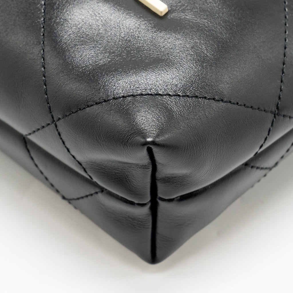 CHANEL MINI 22 BAG SHINY CALFSKIN BLACK GHW (MICROCHIP)